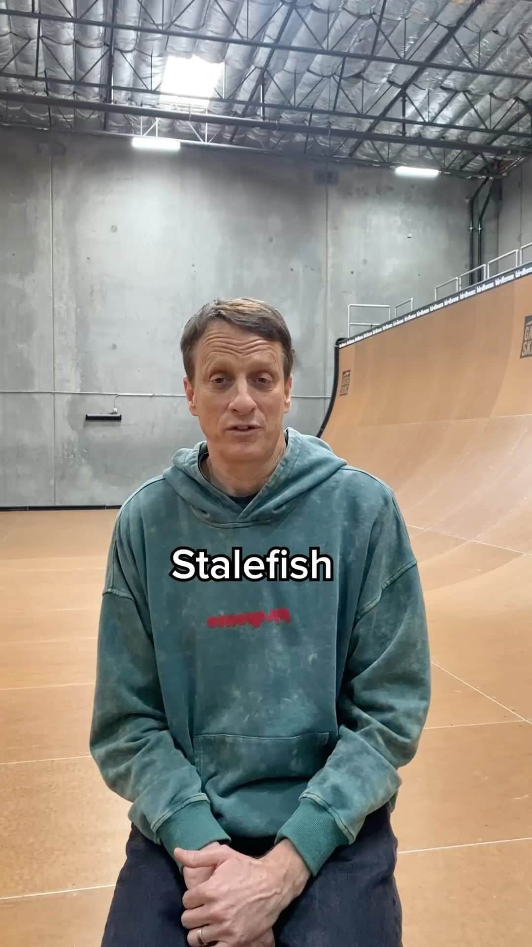トニー・ホークのインスタグラム：「The origins of the Stale Fish and how it [accidentally] got named. ✋🏼🎣🛹  🎞️: @_aliminator」