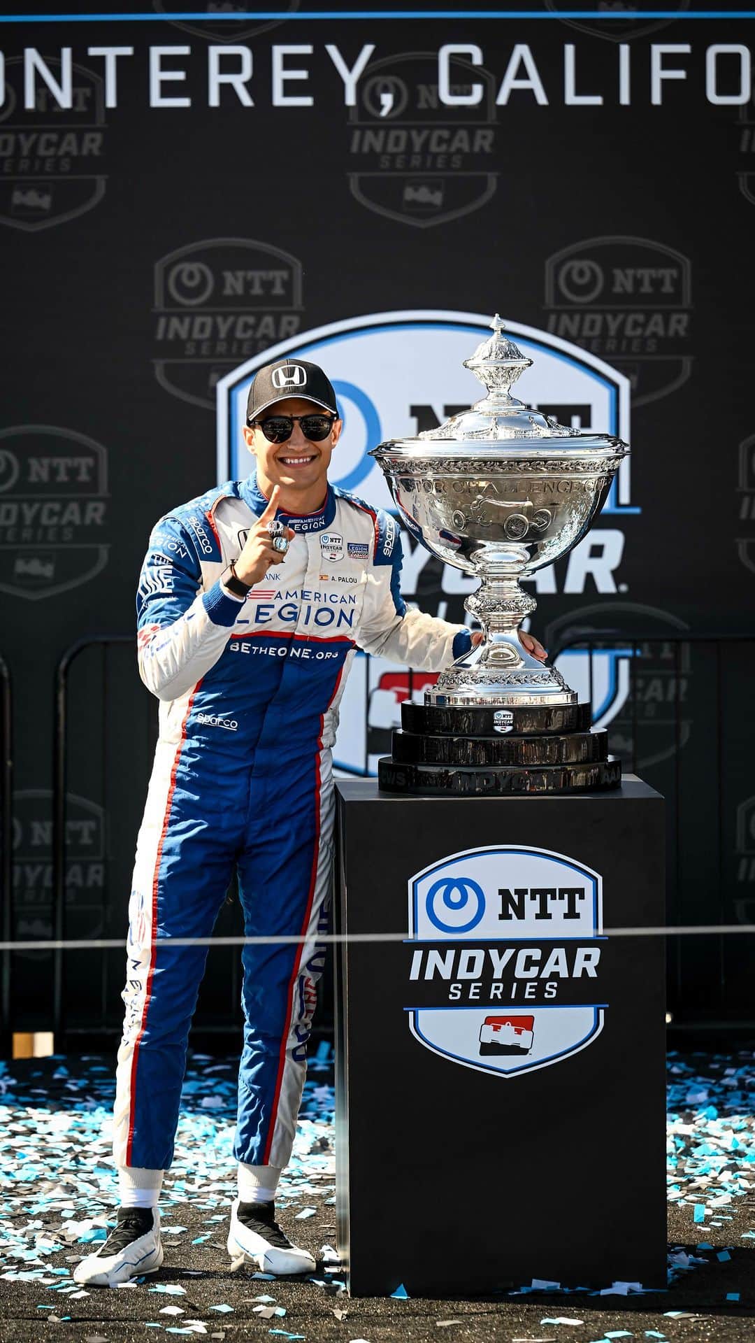 ホンダのインスタグラム：「Congratulations to @AlexPalou on securing his second @IndyCar Series championship with Honda power! #INDYCAR」