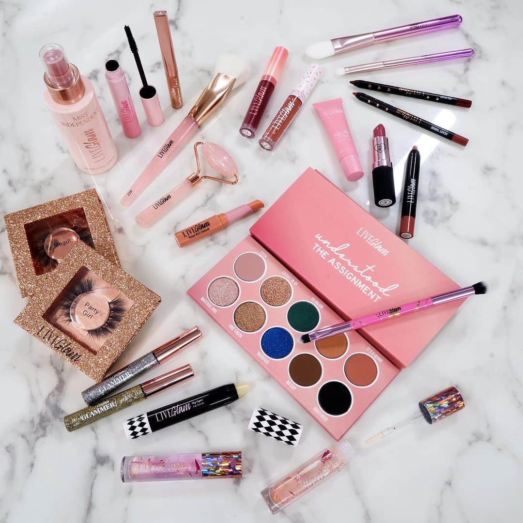 LiveGlamのインスタグラム：「UP TO 65% OFF BUNDLES starts NOW 🙌 Get Bundled Up & shop beauty sets for every mood & occasion at specially-discounted prices for a limited time🛍Your makeup collection deserves an upgrade💄💥#LiveGlamFam  *Offer ends 09/18/2023」