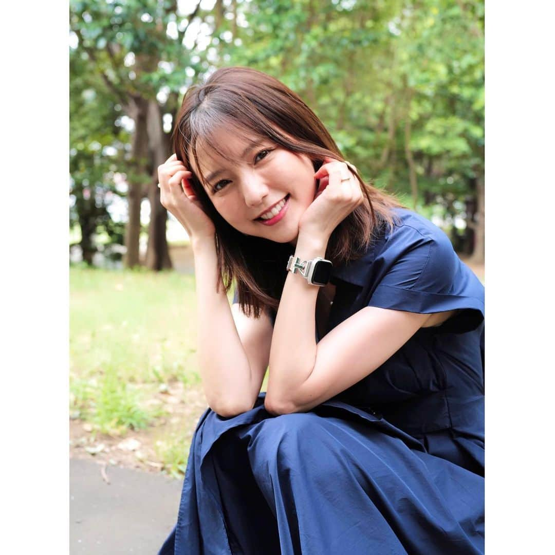 真野恵里菜さんのインスタグラム写真 - (真野恵里菜Instagram)「@orangepage_mag  オレンジページnetでの連載が掲載されました🍊 今月は新しく購入した器の話🍽️ 夫の出身地である青森の金山焼の お茶碗やお皿、干支の箸置きを紹介してます！ . . 金山焼が仲間入りしたことで 食卓の雰囲気が少し変わりました！ 引越しでほとんどの食器がまだ日本に届いておらず ご飯を作っても大皿スタイルが多いので 最近はあまり食事の投稿が出来ていませんが いろいろ揃って落ち着いたら食事の投稿も再開しようと思ってます🍚😌 . . この連載は「ふたりごはん日記 in Spain」と題して始まったのですが 日本での暮らしになっても続きます！！ 旬の食材や日本ならではの食材を使って料理をするのが楽しみだし 美味しいご飯屋さん探しも今からとっても楽しみ🤭 引き続き、読んでいただけたら嬉しいです！✨ 連載のURLはストーリーハイライトの オレンジページにまとめてあります🍊 #ふたりごはん #金山焼 #食器 #和食器 #箸置き」9月13日 17時23分 - erinamano_official