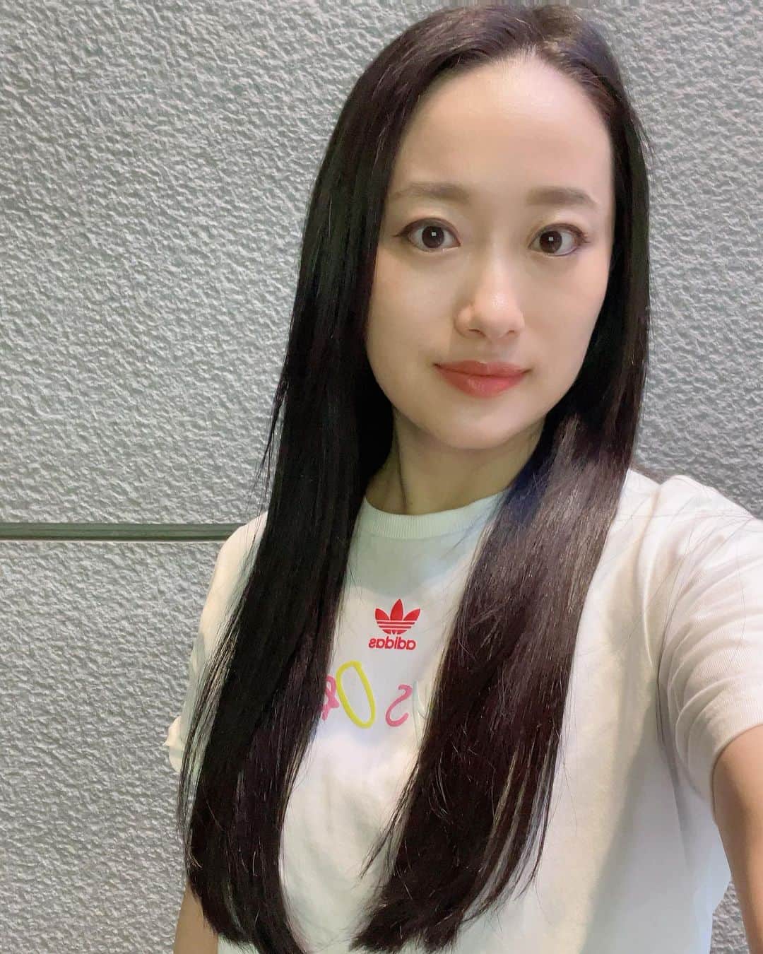 田中亜弥さんのインスタグラム写真 (田中亜弥Instagram)「【頑張りすぎない】 開業してから2年半🙋‍♀️ おかげさまで沢山ご予約を