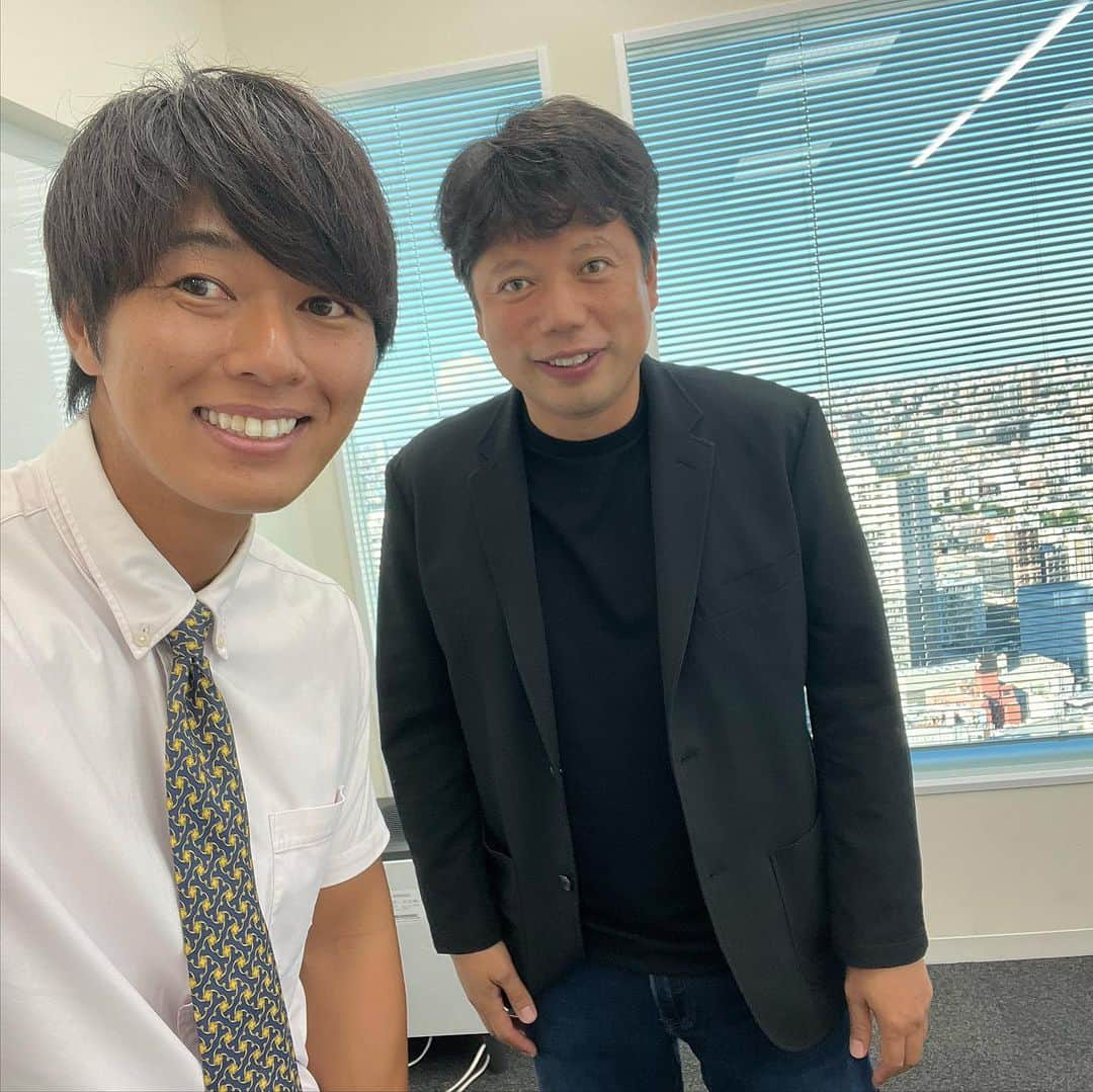 雫石将克さんのインスタグラム写真 - (雫石将克Instagram)「【令和の虎】 台本一切なしのガチンコ収録です🥊  ９月の収録もありがとうございました！🐯  出演者の皆さんと📷！  また来月もよろしくお願いします！！  #YouTube」9月13日 17時43分 - shizukuishi_820