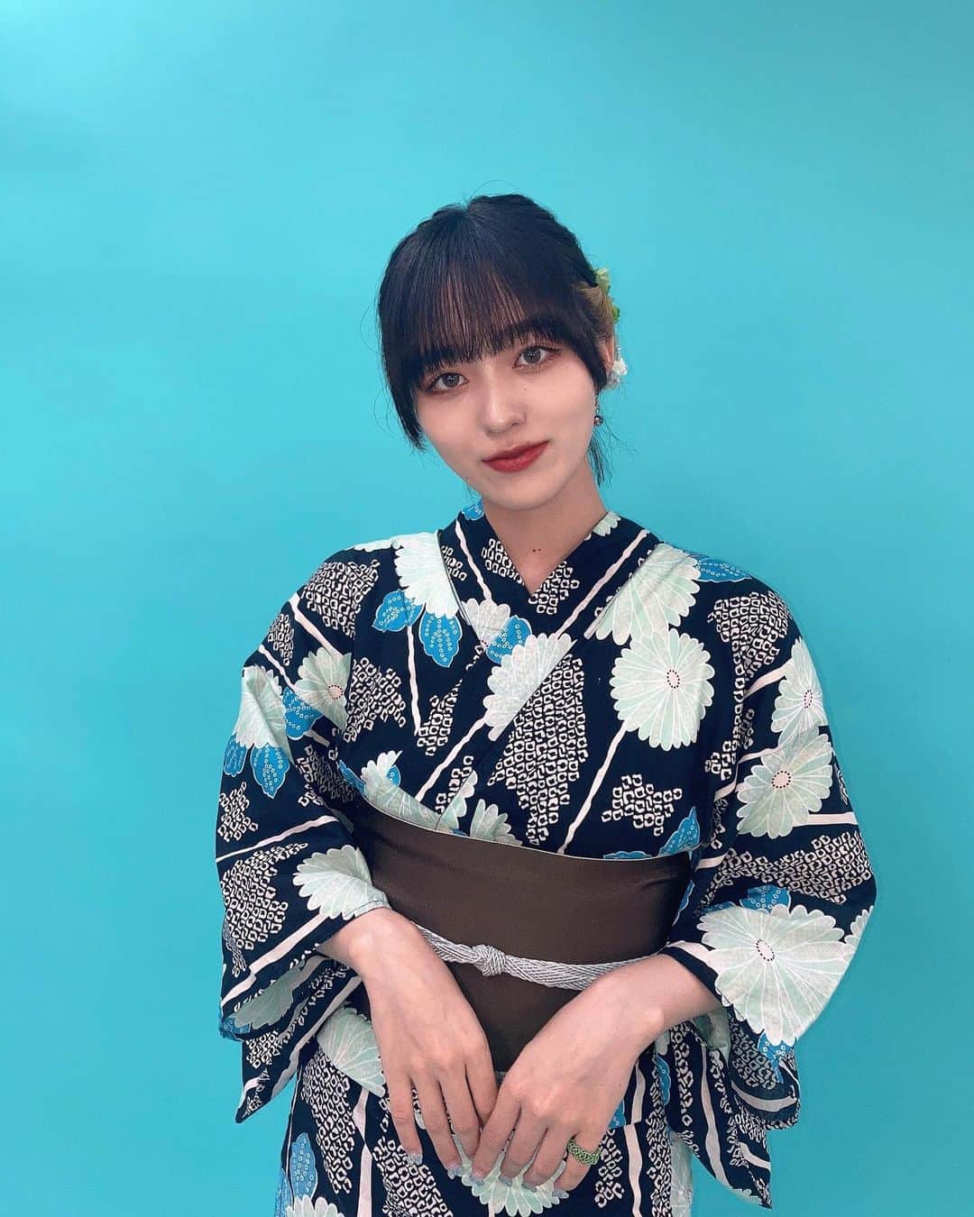 青柳透さんのインスタグラム写真 - (青柳透Instagram)「浴衣撮影のオフショットです✌︎  #浴衣 #浴衣ヘア #浴衣帯結び #yukata #fashion #ゆかた #オフショット」9月13日 17時39分 - ds_toru17