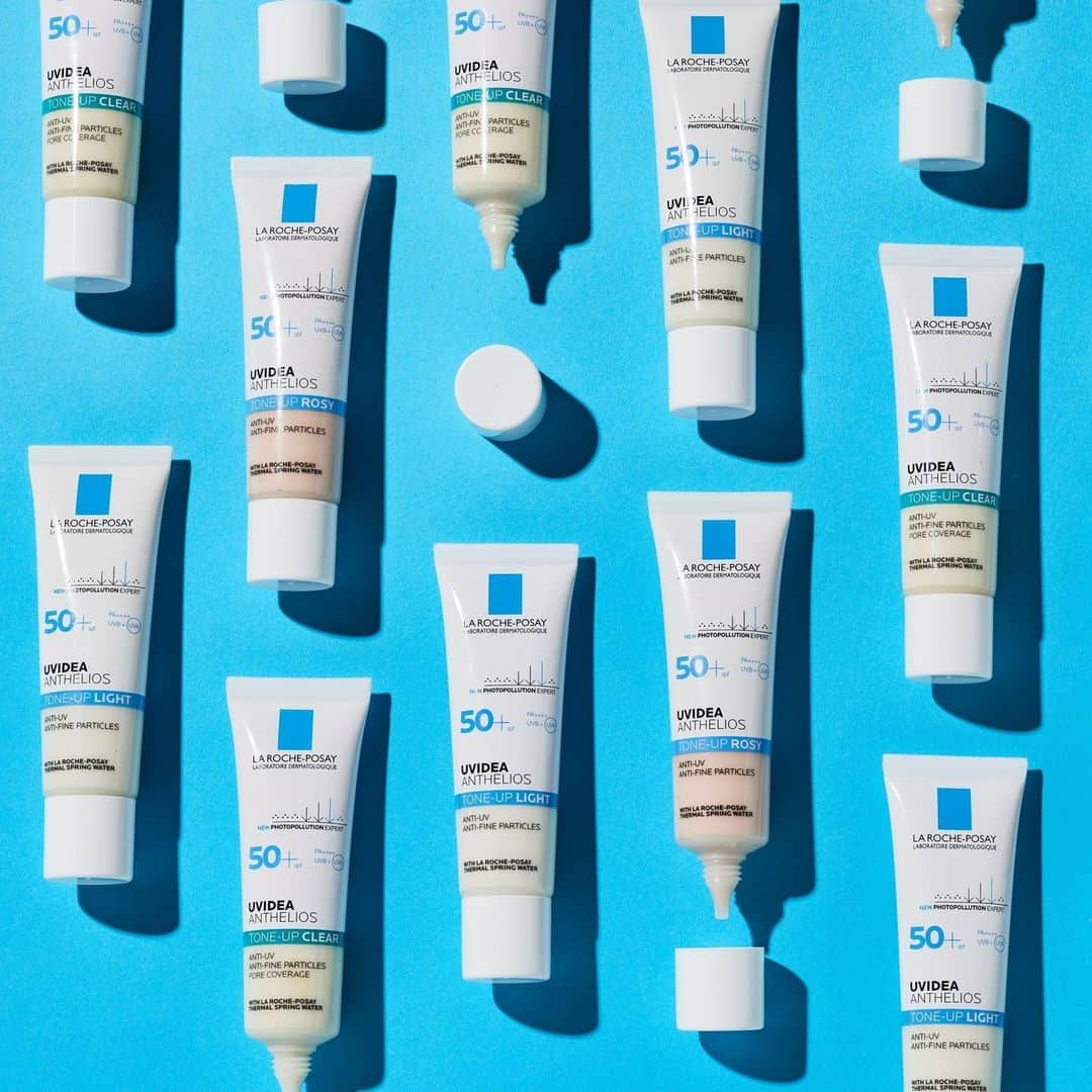 LA ROCHE-POSAY JAPAN ラロッシュポゼのインスタグラム：「【#ラロポ のメンバーズデーは明日まで❗️公式オンラインショップ限定で全品送料無料＆豪華特典あり💁‍♀️】  明日の9:59まで💨 公式オンラインショップ限定でメンバーズデーを開催中です✨  ・・・・・・・・・・・・・・・・・・・・・・・ ▶メンバーズデーの詳細✨ 期間：9月14日(木) 9:59まで ✅全品対象！送料無料でお届け ✅4,400円(税込)以上ご購入の方にはさらに洗顔料と美容液のサンプルプレゼント🎁 ・・・・・・・・・・・・・・・・・・・・・・・  全品送料無料ですのでお見逃しなく🏃‍♀️  ＊＊＊＊＊＊＊＊＊＊＊＊＊＊＊ ラ ロッシュ ポゼ 化粧品空き容器を、全国のロフト店舗*( ラ ロッシュ ポゼ販売店舗)にて回収しています。 是非、使用済みの製品をお持ちください。 ＊後楽園ロフト東京ドームシティラクーア店、堺ロフトを除く。 ＊ターマルウォーター/セロザンク/アンテリオスＵＶプロテクションミストは回収製品除外です。  #ラロッシュポゼ #larocheposay #うるおい #トーンアップ下地 #バリアトーンアップUV #UVイデアXLプロテクショントーンアップ #紫外線 #紫外線ケア #トーンアップ #トーンアップUV #美肌 #美肌ケア #透明感 #紫外線対策 #下地 #敏感肌 #敏感肌用 #潤い肌 #ツヤ肌 #乾燥肌 #スキンケア好きさんと繋がりたい #コスメ好きさんと繋がりたい #肌トラブル #混合肌 #スキンケアマニア #送料無料 #メンバーズデー #日焼け止め #夏コスメ」