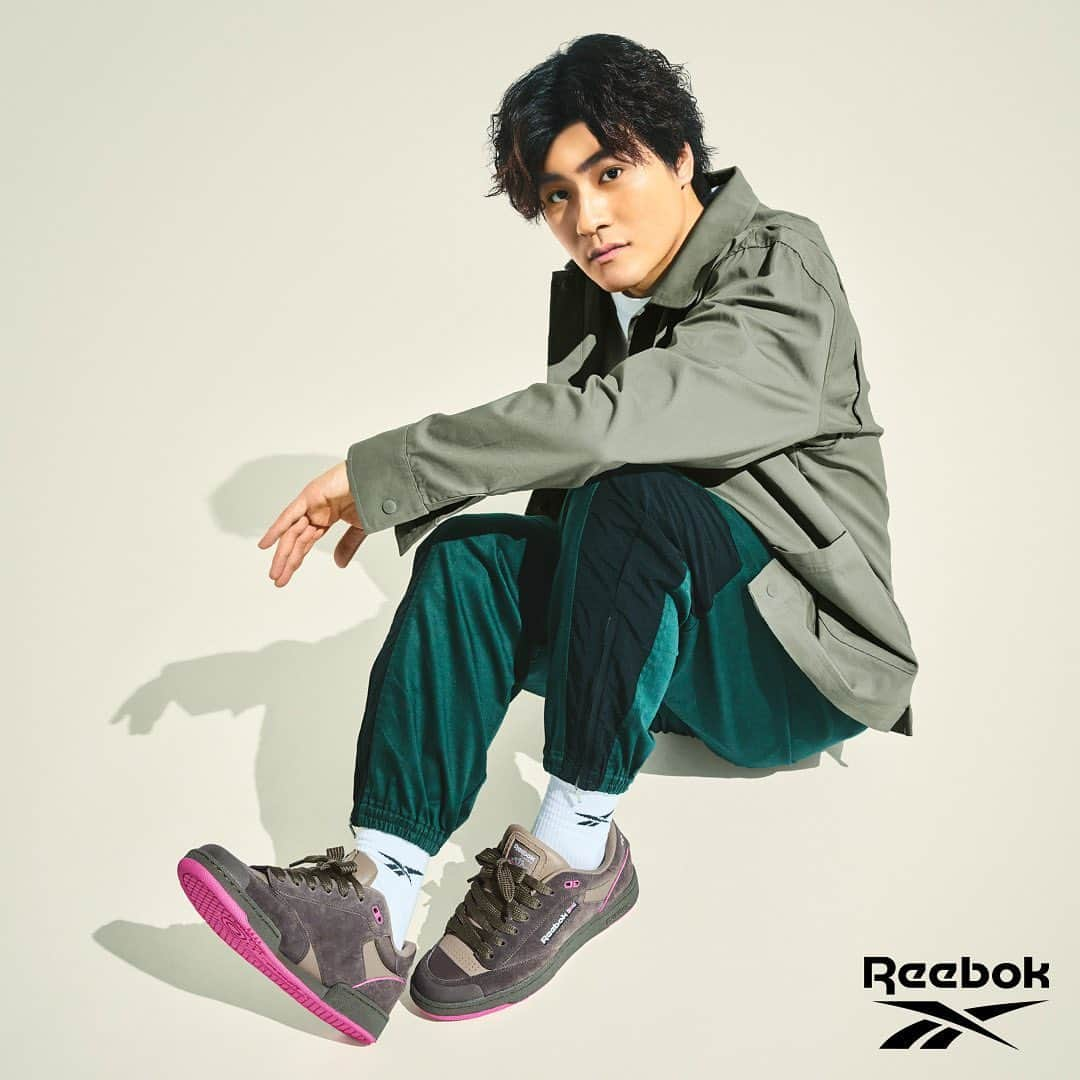 Reebok JPさんのインスタグラム写真 - (Reebok JPInstagram)「Reebok｜SixTONES “Autumn Kicks"  「CLUB C BULC」  メンバー着用の #クラブシー を今すぐチェック！  🔗詳細はこちら https://reebok.jp/contents/rjba2023-aut  #Reebok #リーボック #SixTONES #AutumnKicks #森本慎太郎」9月13日 18時00分 - reebokjp