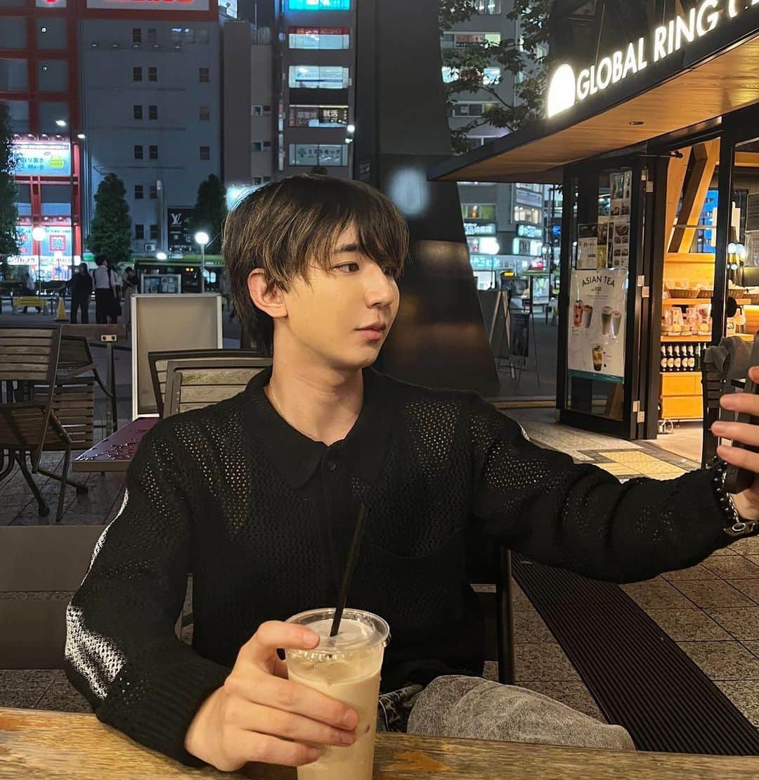 上野裕次郎さんのインスタグラム写真 - (上野裕次郎Instagram)「俺はcaffè e llatteしか飲まへんのよ。」9月13日 18時00分 - yujirooo_85_