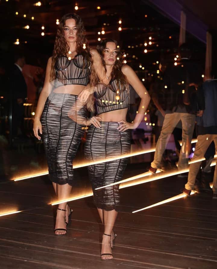 ツインセットのインスタグラム：「#repost #twinsetlover @anastasiyatarasivna in our pleated tulle bustier and skirt 😍Exude inimitable charm ✔️ #twinsetloveslisboa」
