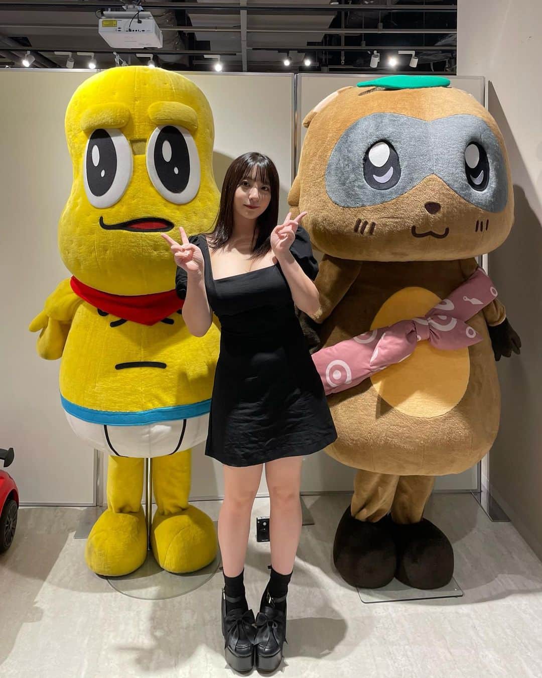 麻倉瑞季のインスタグラム：「#ぽこピー展 行ってきたー！✌🏻 めちゃめちゃ中身が充実してて楽しかった！🥜」