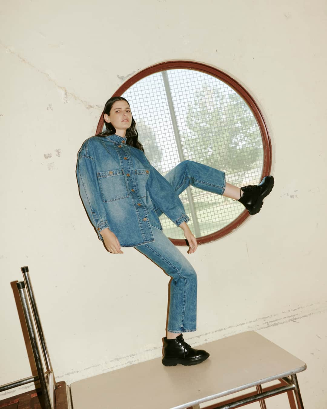 クロークさんのインスタグラム写真 - (クロークInstagram)「Madison in Kloke denim for Voyria ~ AW23 Pre collection #kloke」9月13日 18時02分 - kloke