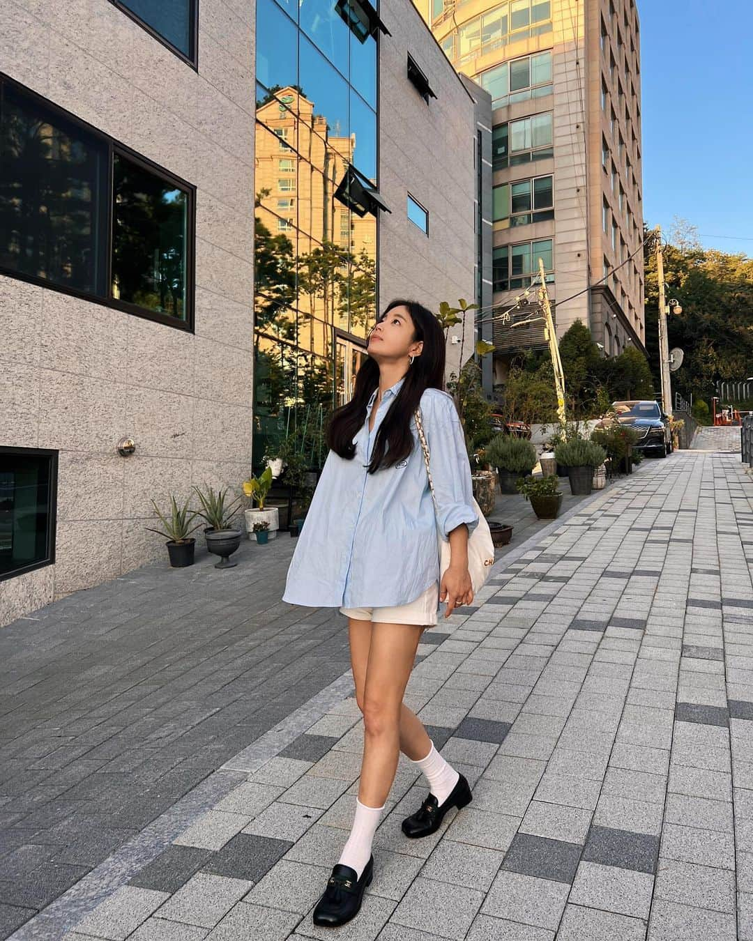 キ・ウンセさんのインスタグラム写真 - (キ・ウンセInstagram)「요즘 🫰🏻 . . #kiootd🌿 #ootd」9月13日 18時21分 - kieunse