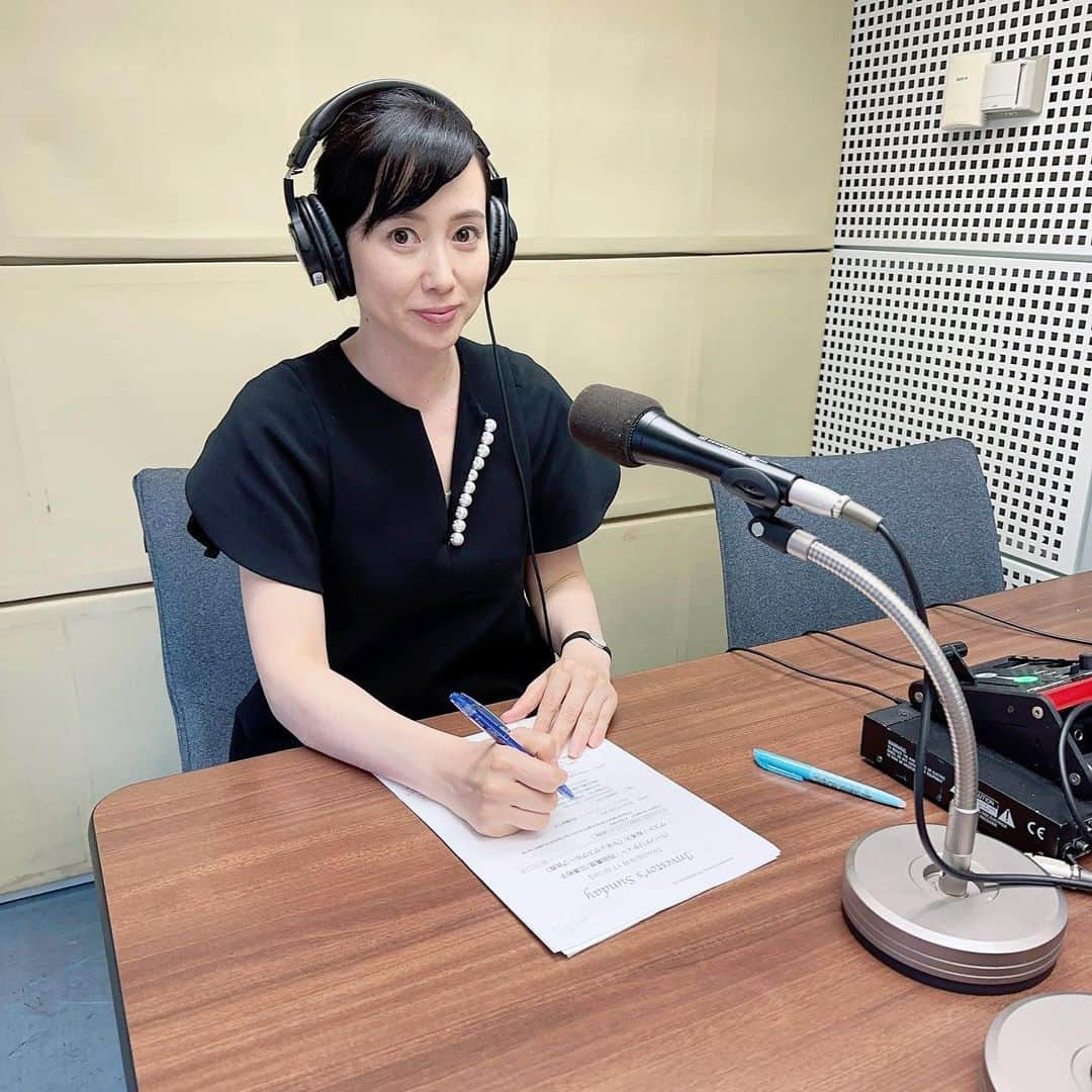 江連裕子のインスタグラム：「Interfm  Investor’s Sunday  ゲストをお招きして、お話を伺いました🎙️  AuDee Investor’s Sunday interfm 2023/9/10(日) 09:30-09:55  radiko https://open.spotify.com/episode/7lxVmTePvJbkydYqQvU6qM?si=0e0589dc39284b15  #interfm #interfm897 #interfmファンと繋がりたい #interfmラジオ #interfm897大好き #interfmリスナー #ラジオ #dj #江連裕子 #セントフォース #アナウンサー #キャスター #投資 #投資家 #投資家と繋がりたい #investors #investorssunday #investors」