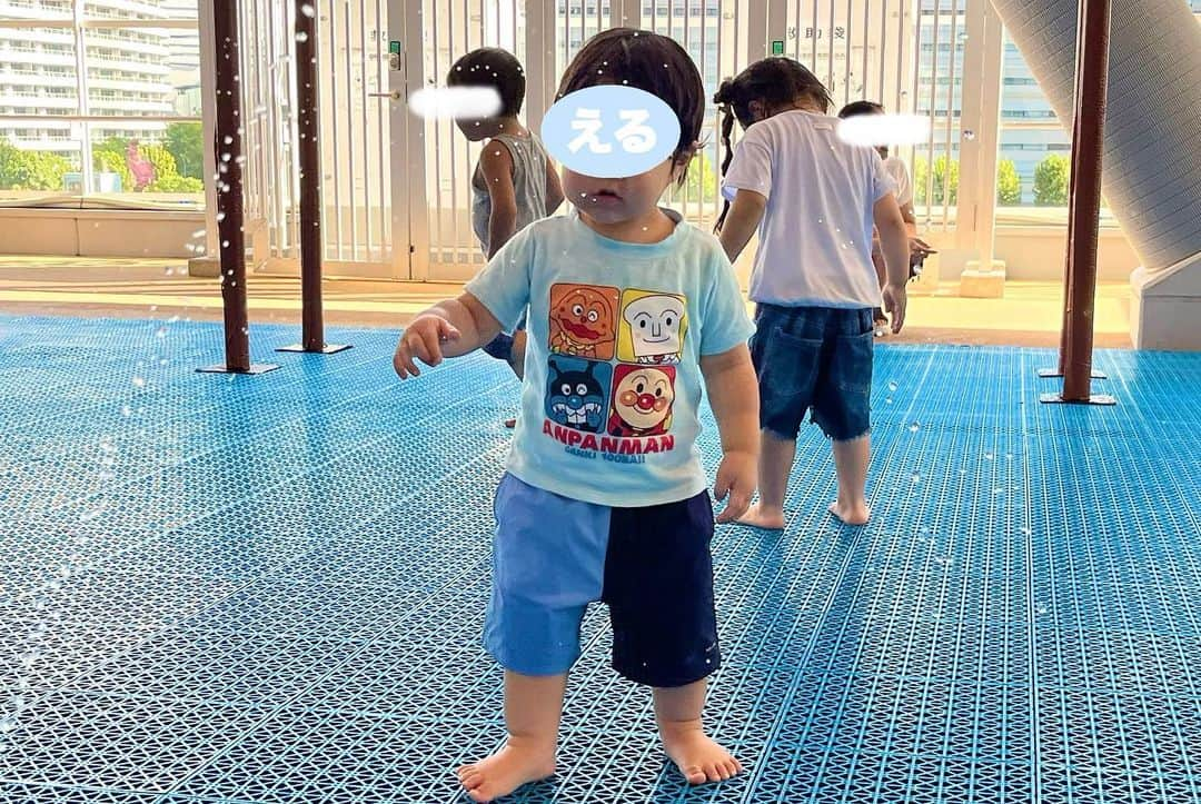 あつろーさんのインスタグラム写真 - (あつろーInstagram)「昨日は大好きなえるくんの2歳の誕生日でした🎉🎂 2枚目の1歳の誕生日の時もアンパンマンミュージアムでお祝いしましたが1年でとても大きくなりました☺️ . 11日の夜2人が寝てからひろと一緒に徹夜してアンパンマンのアイシングに挑戦！！ 今回ひろが上手すぎた笑 めっちゃ頑張ってくれてありがとう😄 俺はバイキンマンとコキンちゃんを作りました✨ . プレゼントもすごく喜んでくれて今日も沢山遊んでいました👀 また家族の嬉しい思い出が増えました♪ . #2歳差育児 #誕生日 #happybirthday #大好き」9月13日 19時32分 - atsu6u