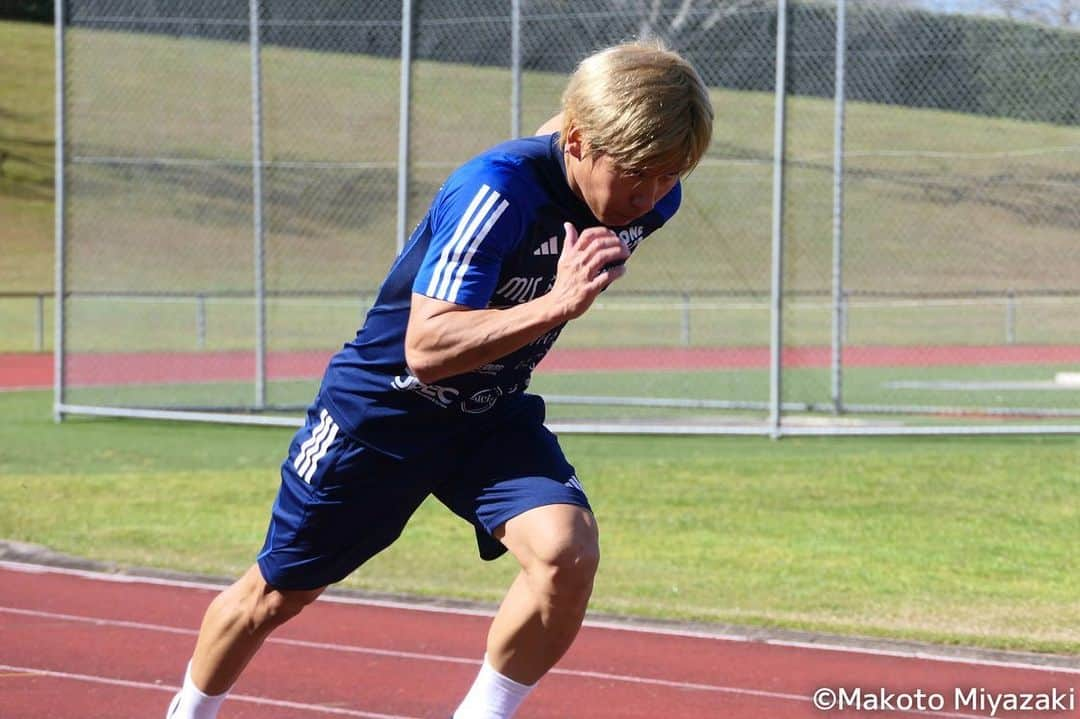 松本光平のインスタグラム：「.  🏃‍♂️スプリントトレーニング🏃‍♂️  Sprint Workout  #newzealand  #trackandfield #sprint #sprintworkout #sprinttraining  #ニュージーランド #陸上 #パラリンピック #視覚障害 #スプリントトレーニング  ◾️松本光平 個人スポンサー 一覧  【メンズルシアクリニック】 @mensluciaclinic.pr   【ルシアクリニック】 @luciaclinic.pr   【Venture Lab.株式会社】 @venture_lab.group   【株式会社ディープサンクス】 @deep.thanks   【Studio Le Temps】 @studioletemps_iyagi   【医療法人社団 西宮回生病院】 @hmw_group  【JPEC】 @jpec.official   【ジェイペック鍼灸整骨院】 @jpec.medical   【美骨鍼灸サロンLucia】 @bikotsusalon.lucia   【友廣聡】 @satoc3104   【株式会社ミヒロL.C.P】 @ceomm316   【応援隊長 木村】  【増本整形外科クリニック】 @masumoto_seikei   ◾️個人サポート 【ADAPTインソール】 @adapt_sdys   【EAUDVIEスポーツサングラス】 @sunglass_eaudevie   【株式会社プレシャスケア】 @w.fujiwara   【株式会社FIXIT】 @fixit.japan   【株式会社クーバー・コーチング・ジャパン】 @coerver.japan   【株式会社アプロフランチャイズシステム】 @manabu_kawai   【erable creation】 @erable_creation   【株式会社ケイズネッツ プリント】 @ks_nets」