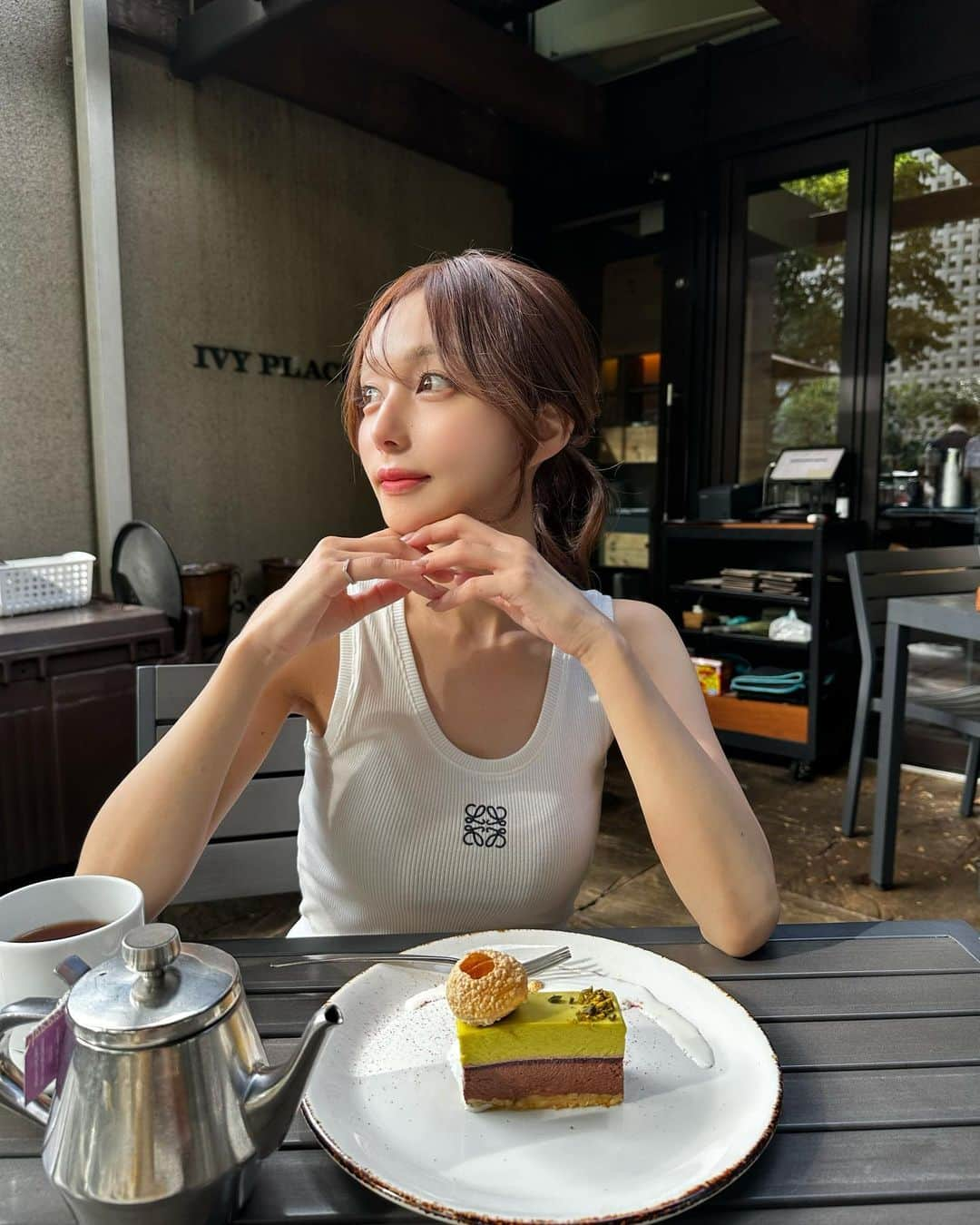 桜井みづき（キャバ嬢）さんのインスタグラム写真 - (桜井みづき（キャバ嬢）Instagram)「🚶‍♀️🫖🍰」9月13日 20時15分 - smzk0227