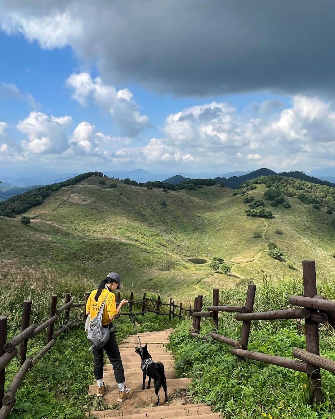 イム・セミのインスタグラム：「여가 민둥산 🌳  #민둥산 #이정민의제목없음」