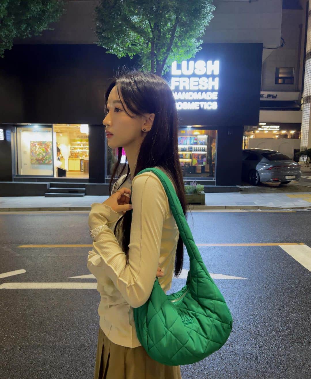 田口珠李さんのインスタグラム写真 - (田口珠李Instagram)「夜散歩🚶‍♀️🚶‍♀️」9月13日 20時27分 - suaaminm