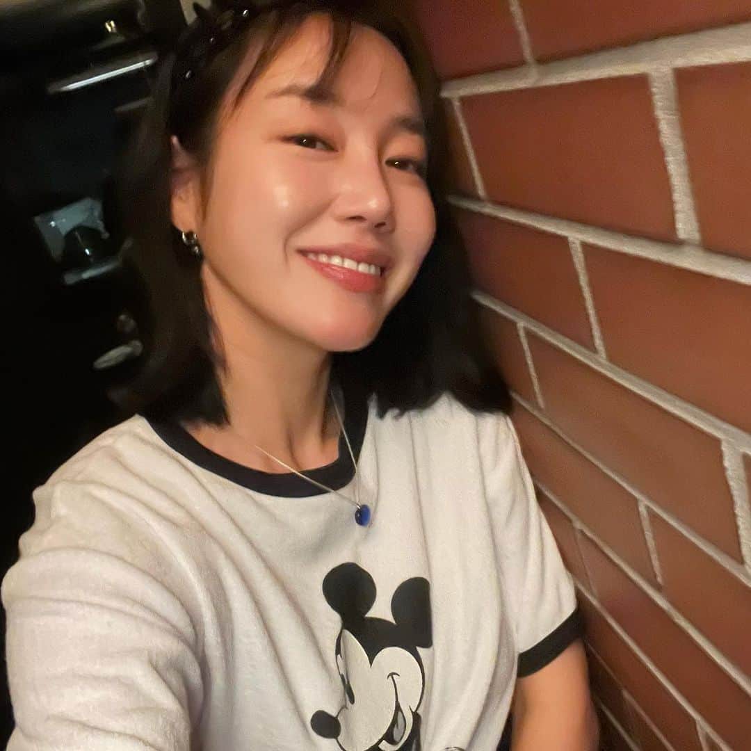 ソ・ウナのインスタグラム：「🫶🏻」