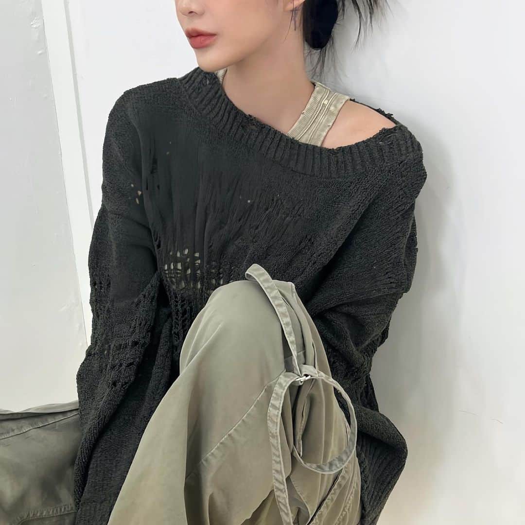 チョ・ソジンさんのインスタグラム写真 - (チョ・ソジンInstagram)「자라 예쁜 옷 많이 사서 영상 찍었는데 성에 안 차서 못 올리고 있는 사람..」9月13日 20時34分 - jogabin_1011