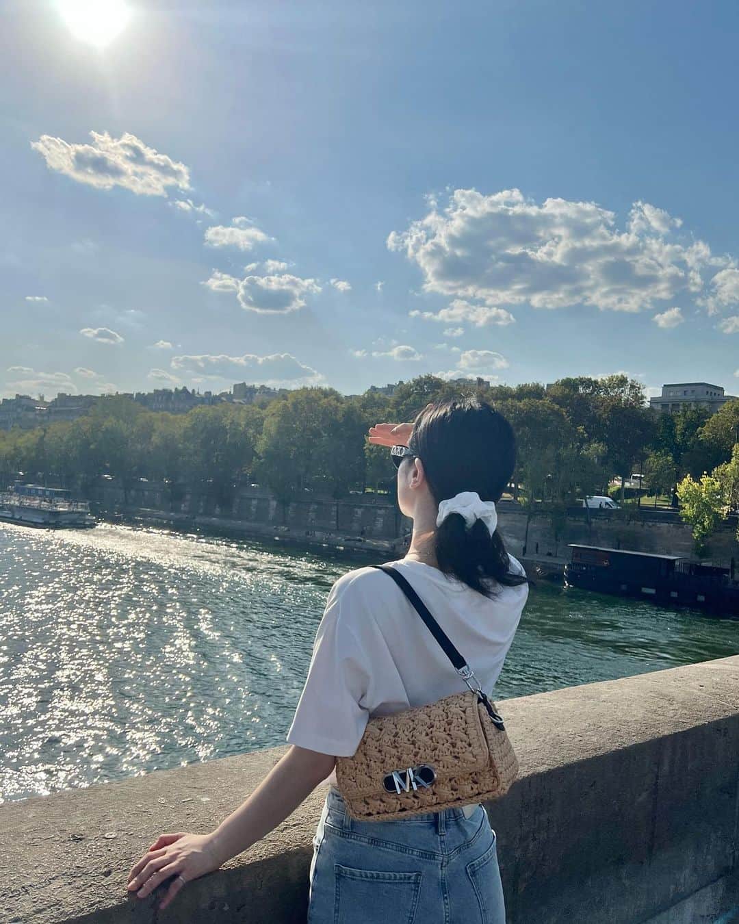 ダヒョンのインスタグラム：「💙」