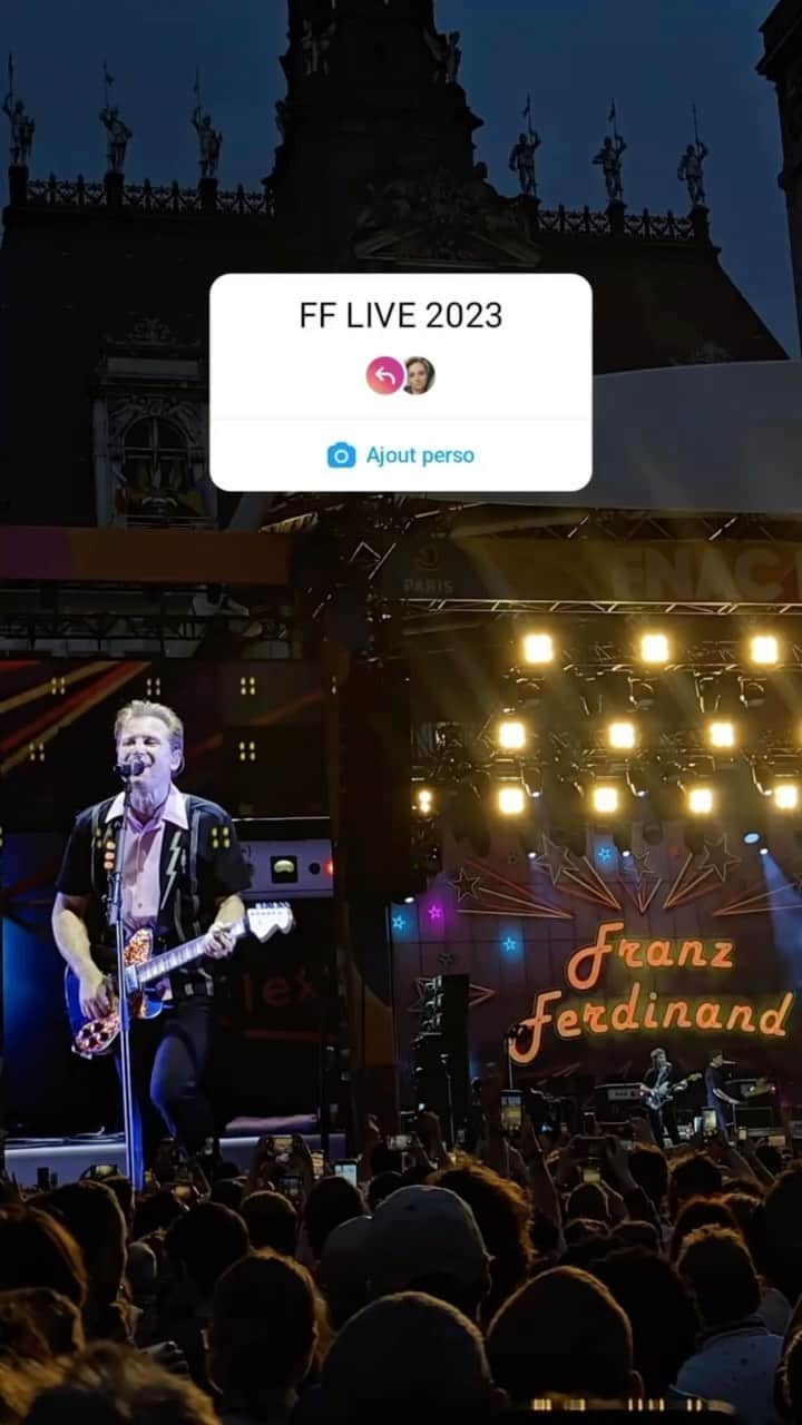 フランツ・フェルディナンドのインスタグラム：「Thanks for sharing your live photos and videos with us, some great memories here. #FFLIVE2023」