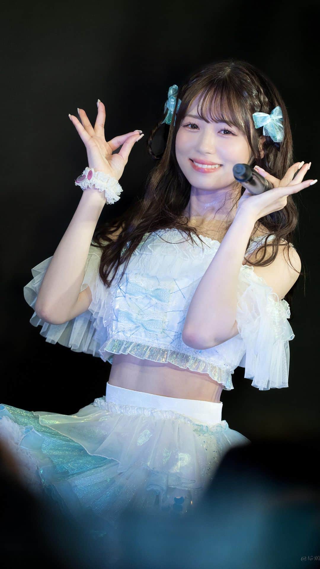 浅原凜のインスタグラム：「アイドル🎤🩵  カメコさんいつも素敵なお写真ありがとう🫶🏻」