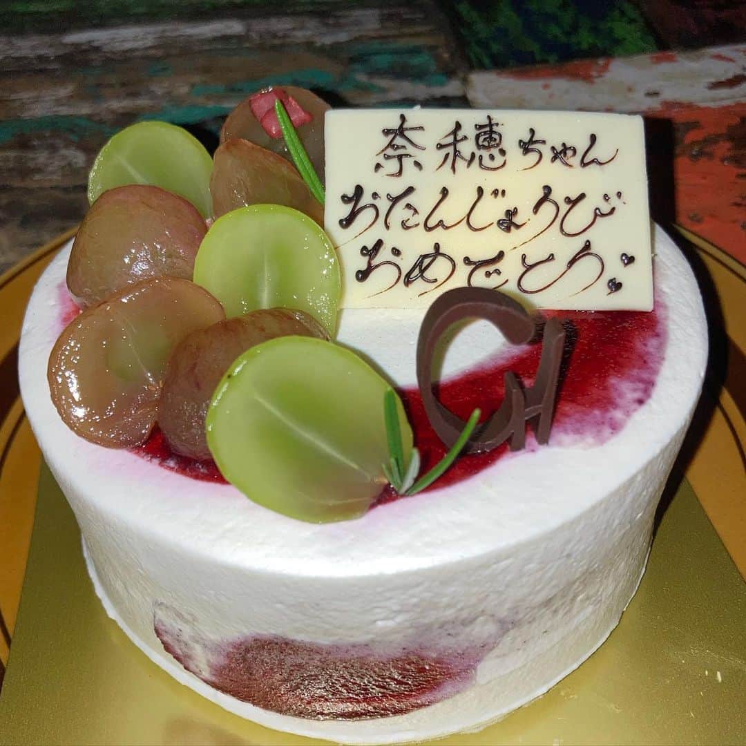 古川奈穂さんのインスタグラム写真 - (古川奈穂Instagram)「土曜日に阪神競馬場で騎乗させて頂きました。 乗せてくださった関係者の皆様、応援してくださった皆様、ありがとうございました。  今日、23歳になりました！  23歳も頑張りますので、引き続き宜しくお願い致します！  #20年前」9月13日 21時03分 - naho_furukawa_official