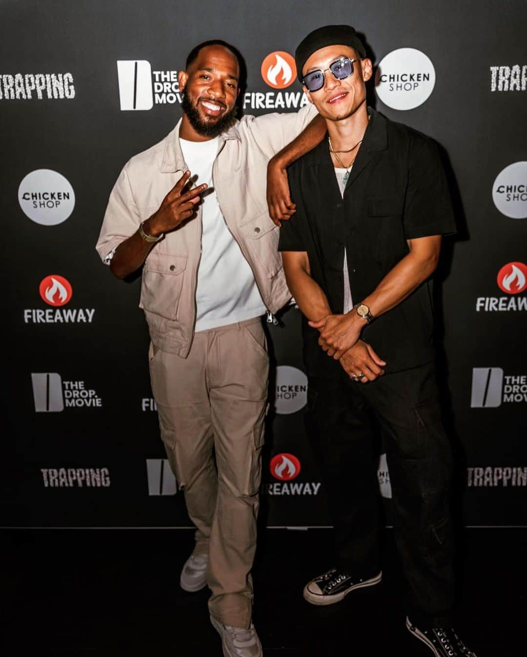 カーティス・ラムさんのインスタグラム写真 - (カーティス・ラムInstagram)「Touched down in 🇬🇧 last night to see the boy @nathanhector for the @trappingmovie big screen premiere! 🔥🤝❤️‍🔥  Big ups to you bruva, last night was a movie on its own! @trappingmovie  Available this friday!  📸: @fizvancasso」9月14日 2時33分 - hansumlum