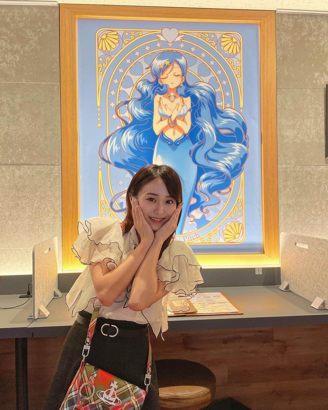 坂口渚沙さんのインスタグラム写真 - (坂口渚沙Instagram)「ぴちぴちピッチ🧜🎙️  コラボカフェ、可愛かった〜  私は宝生 波音ちゃん が好きだったの思い出した🩵  #ぴちぴちピッチ  #コラボカフェ」9月13日 21時12分 - nagisa_sakaguchi