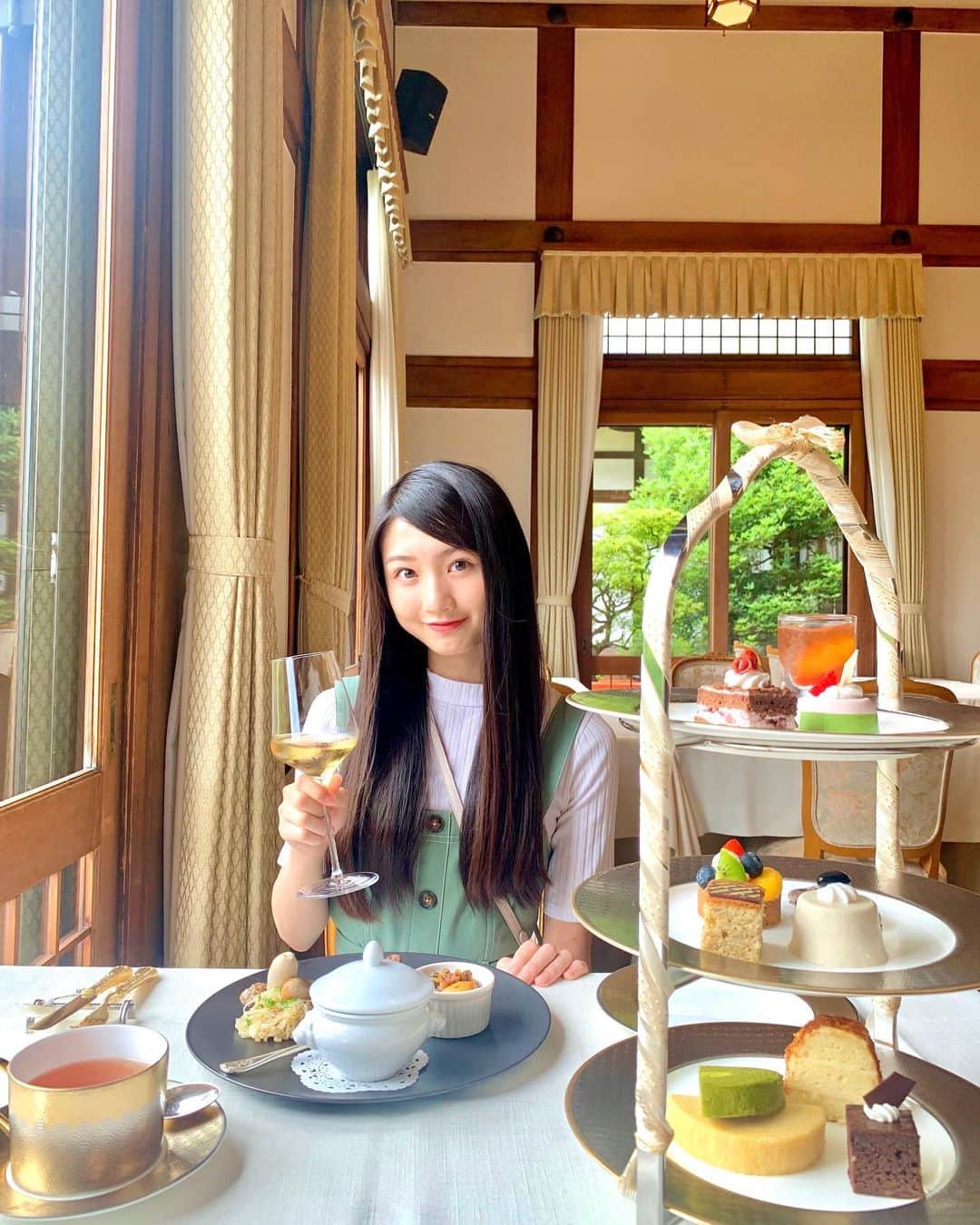 塩月希依音さんのインスタグラム写真 - (塩月希依音Instagram)「afternoon tea🫖 𓍯 白ぶどうのジュースも美味しかった🍇 ...