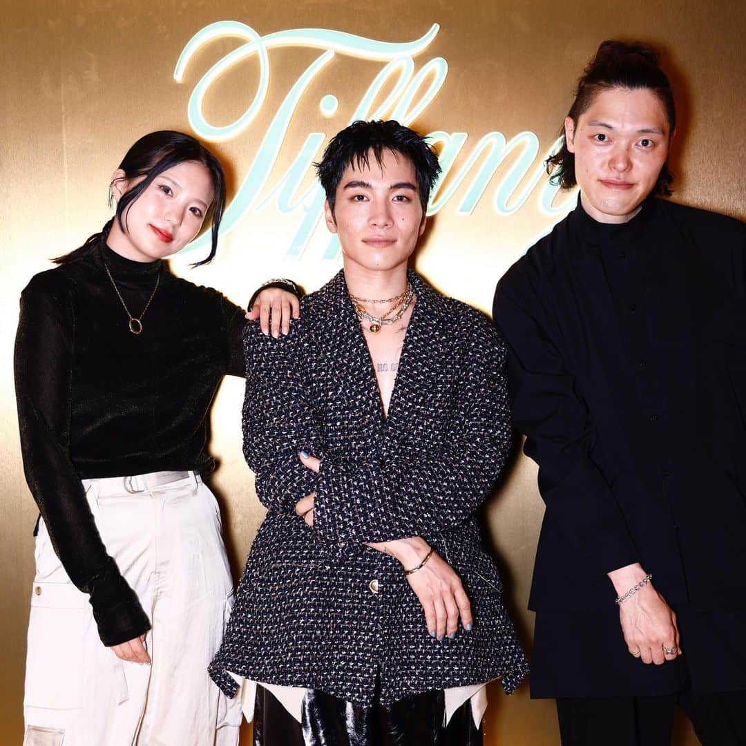 SIRUPさんのインスタグラム写真 - (SIRUPInstagram)「昨日は @tiffanyandco 表参道店オープニングイベントでパフォーマンスしてきました💍  @stuts_atik ともやっと一緒に初めてNeed You Badパフォーマンスできて最高🤟🏻  @agosoundtokyo とのDJセットもおもろかったなぁまたやりたい  いつものメンツもいて楽しい一夜でした🍸  Styling @stylist_teppei (SIRUP) Hair & Make-up @mukai_daisuke (SIRUP)  #tiffanyomotesando」9月13日 21時11分 - sirup_insta