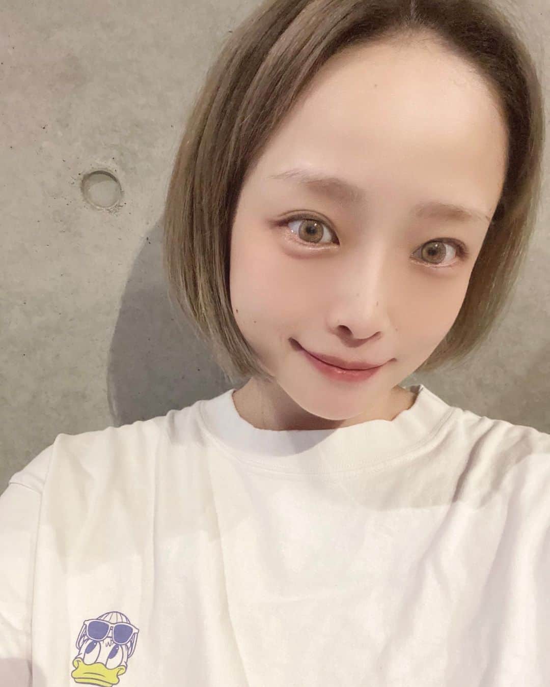 大谷雅恵のインスタグラム：「やっとすっきり。  #ボブ #バレイヤージュ」