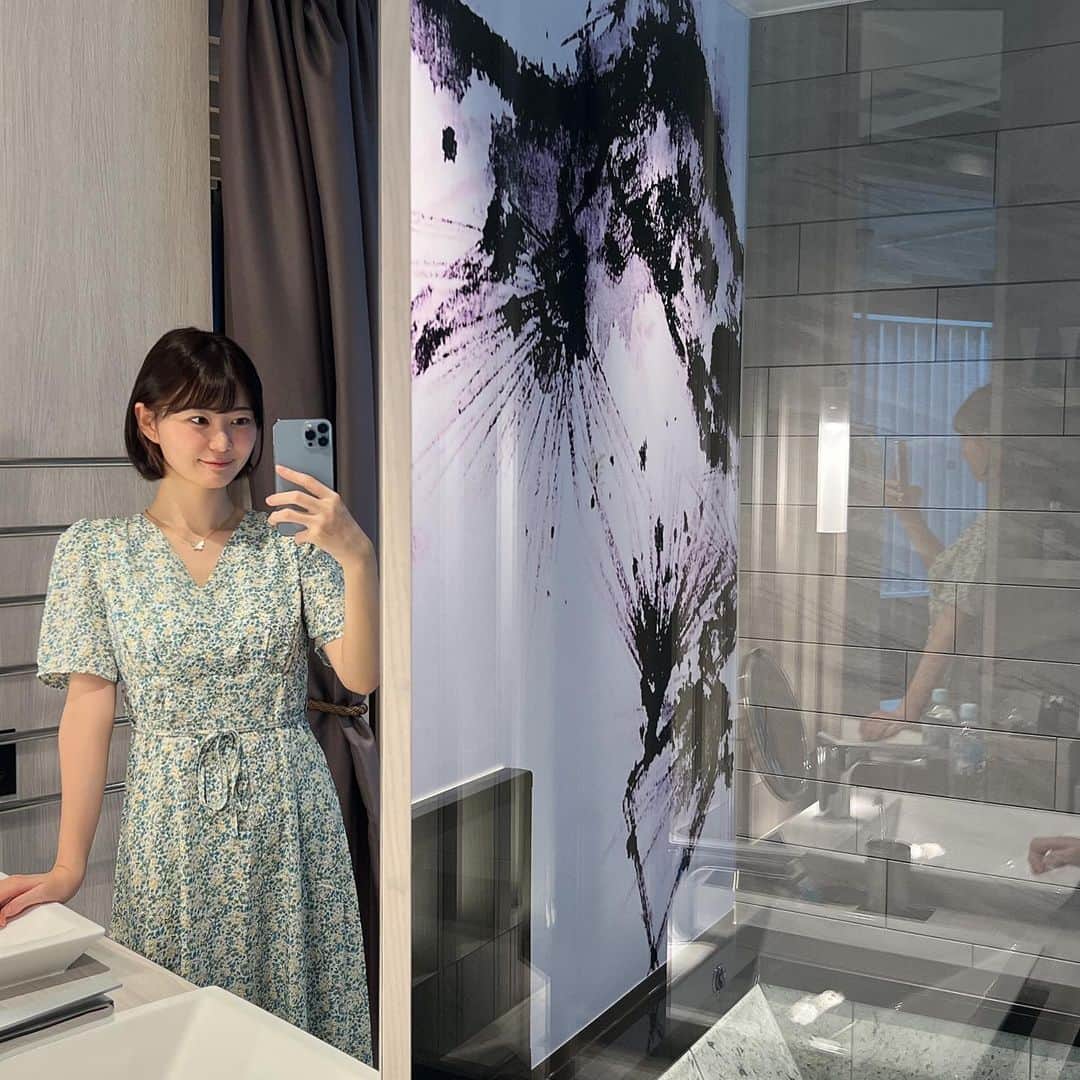 いけちゃんのインスタグラム：「スイートルームで26歳の誕生日(9/20)前祝いしてきた！誕生日に動画出す🎂👌」