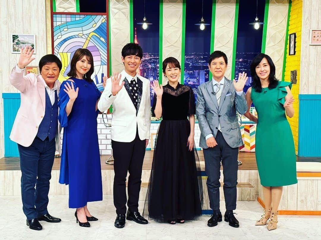 松阪ゆうきのインスタグラム：「明日❣️  14(木) 21:00〜21:54  BS-TBS📺 『昭和歌謡ベストテンDX』に出演させて頂きます♪  今回は、 岐阜を舞台にした あの昭和の名曲をカバーで🎤  ぜひご覧下さいね☆   ゆうき♪  #bstbs  #昭和歌謡ベストテンdx  #関根勤 さん #早見優 さん #堀内孝雄 さん #丘みどり さん #おかゆ さん #松阪ゆうき  #演歌歌手  #演歌  #歌謡曲  #歌番組  #見てね❤️」