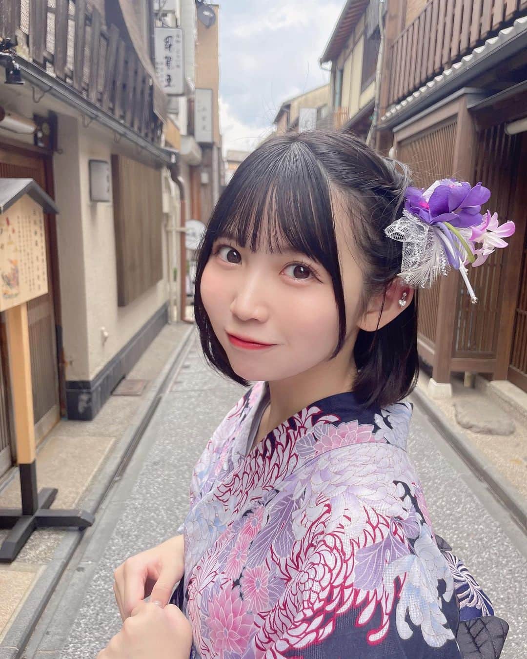 のインスタグラム：「いつの日かの京都旅行photo🍵  メイク薄い〜」