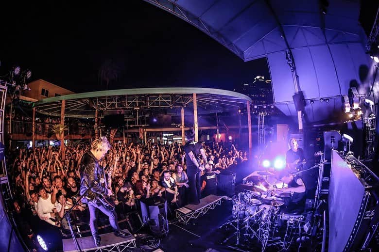 MAH さんのインスタグラム写真 - (MAH Instagram)「#JACKPOTJUICER US TOUR Day 13 at REVOLUTION LIVE Ft Lauderdale, FL.  #SiM #SiMUSTOUR #PLAYDEAD  📷 @koheisuzukiphoto」9月13日 22時08分 - mahfromsim