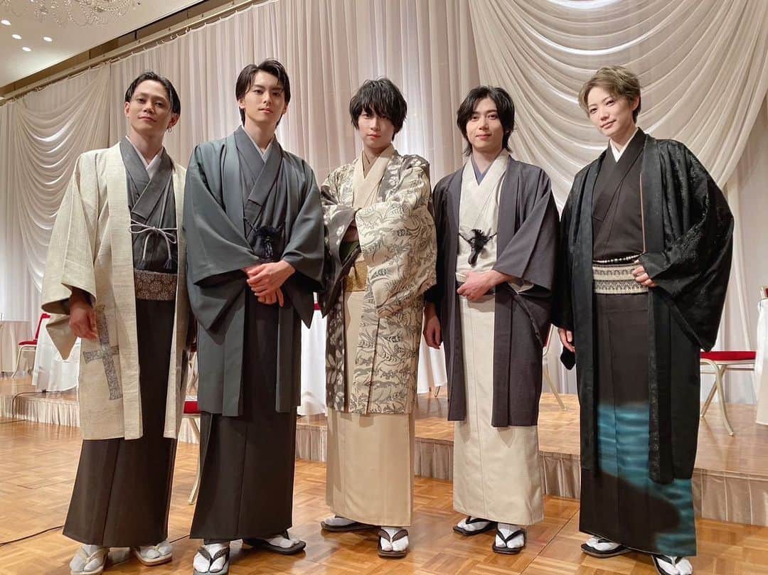 のインスタグラム：「☆ 12月5日、日本武道館で行われる「演劇ドラフトグランプリ」のドラフト会議！！ . 素晴らしいチームが結成され、テーマは、「待ち合わせ」今から稽古がめちゃくちゃ楽しみです😊 . #演劇ドラフトグランプリ2023  #演劇ドラフト会議」