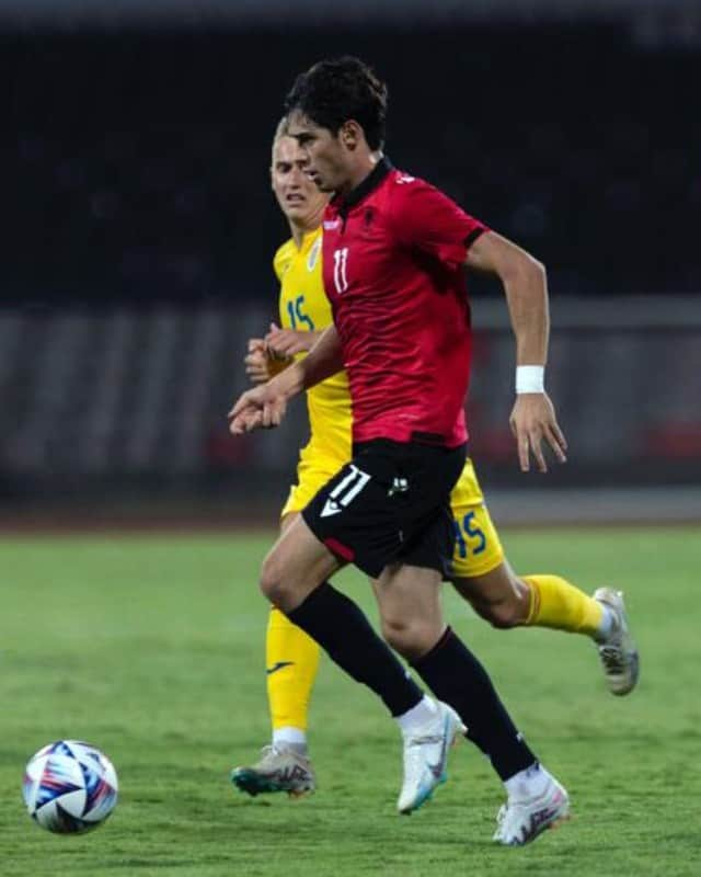 エンポリFCさんのインスタグラム写真 - (エンポリFCInstagram)「🇦🇱 Stiven Shpendi ieri in campo con la nazionale albanese #Under21 nella sfida di qualificazione a #Euro2025 vinta 3-2 in rimonta contro la Romania 🇷🇴」9月13日 22時19分 - empoli_fc_official