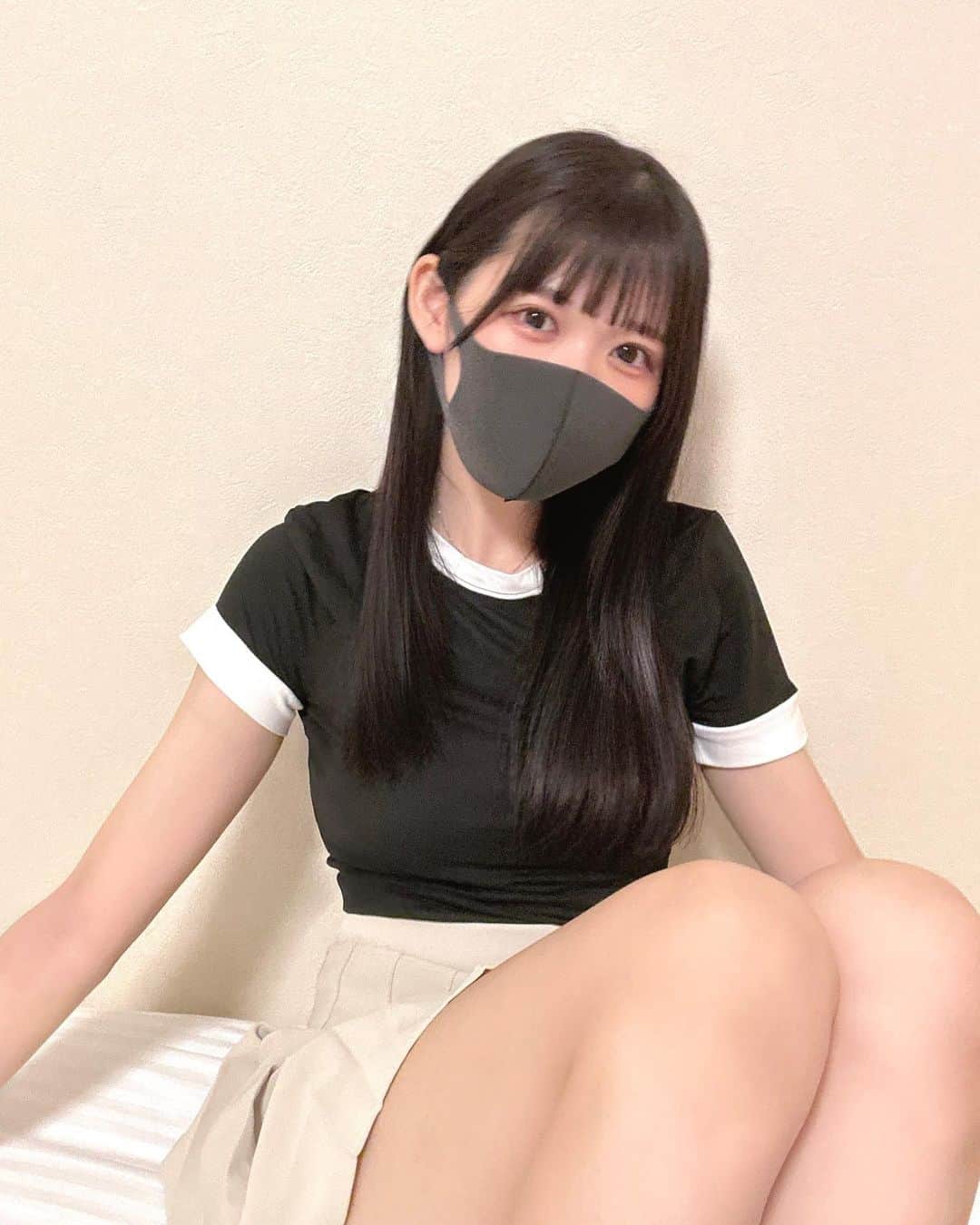 猪狩彩奈のインスタグラム：「みんなはロング派？ボブ派？🥺  @a.yui0212 さんに髪質改善してもらいました🪄いつもありがとうございます💭」
