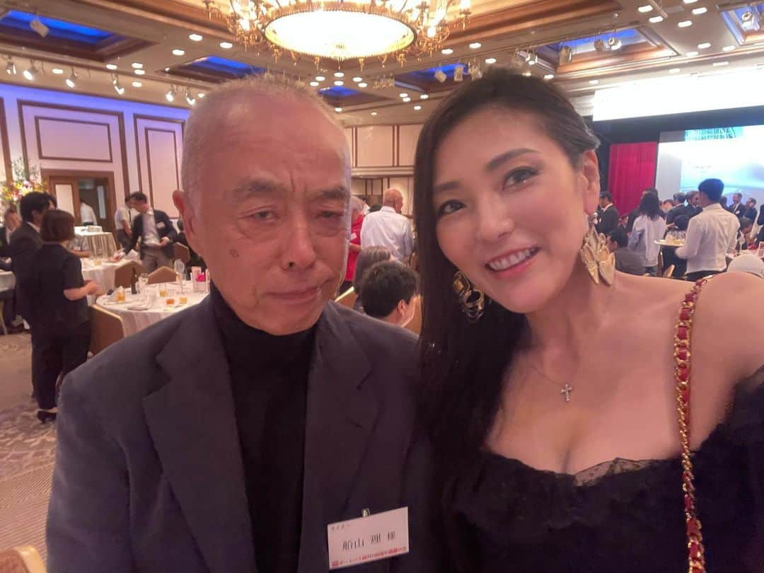 福山理子さんのインスタグラム写真 - (福山理子Instagram)「#月刊オートバイ100周年記念  おめでとうございます  #月刊オートバイ パーティであった皆様方  2023/7/7 #帝国ホテル #モータージャーナリスト #バイク界 #バイク女子」9月13日 23時08分 - rikofukuyama