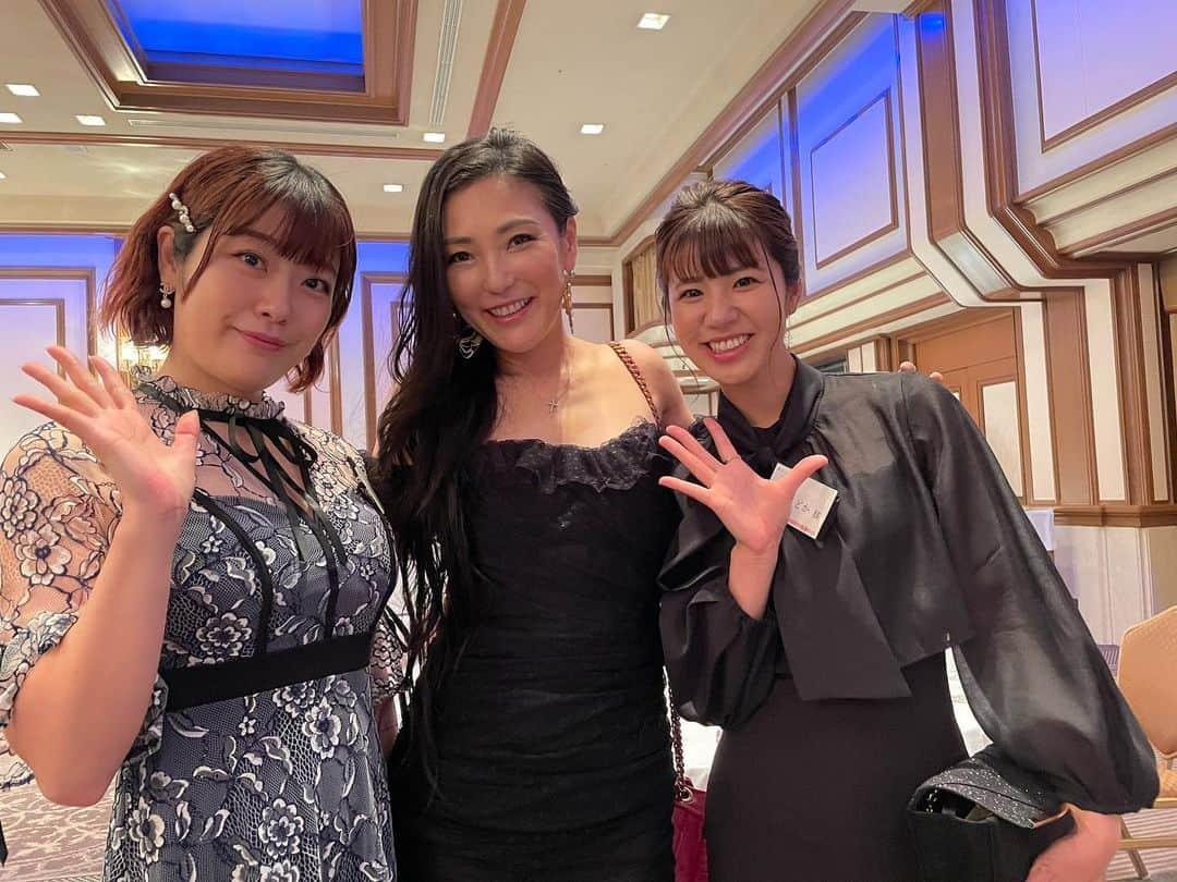 福山理子さんのインスタグラム写真 - (福山理子Instagram)「#月刊オートバイ100周年記念  おめでとうございます  #月刊オートバイ パーティであった皆様方  2023/7/7 #帝国ホテル #モータージャーナリスト #バイク界 #バイク女子」9月13日 23時08分 - rikofukuyama