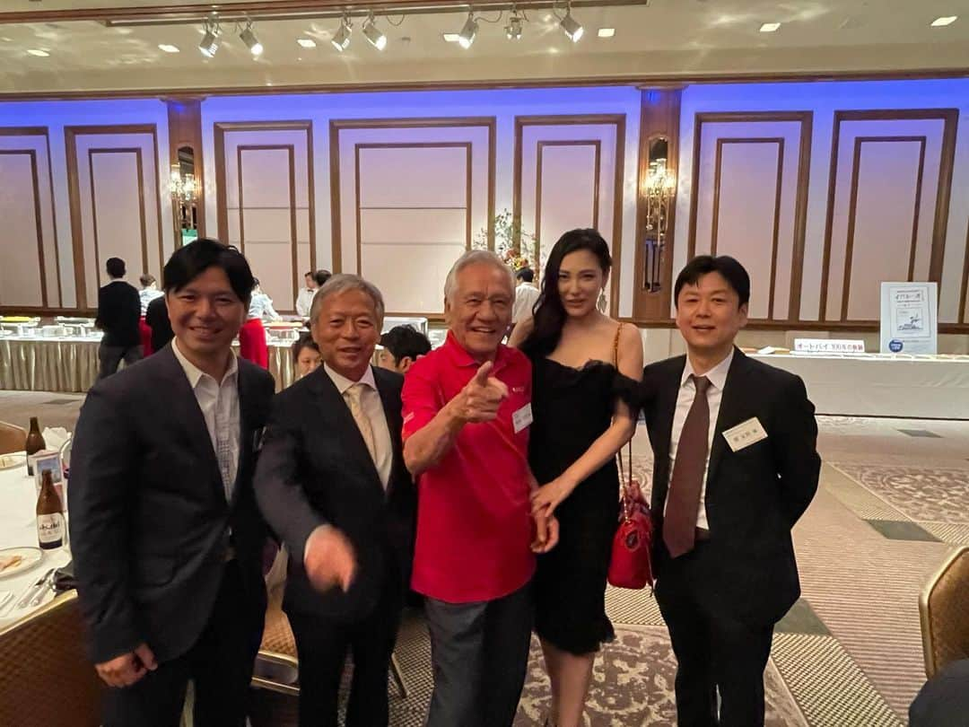 福山理子さんのインスタグラム写真 - (福山理子Instagram)「#月刊オートバイ100周年記念  おめでとうございます  #月刊オートバイ パーティであった皆様方  2023/7/7 #帝国ホテル #モータージャーナリスト #バイク界 #バイク女子」9月13日 23時08分 - rikofukuyama