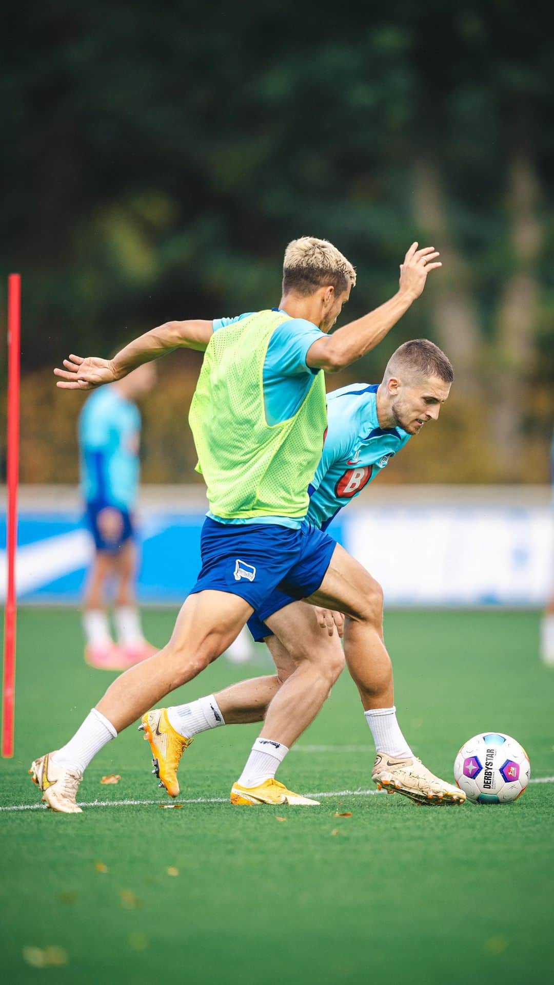 ヘルタ・ベルリンのインスタグラム：「Paar Schnappschüsse vom Training. 📸 #BSCEBS #HaHoHe」