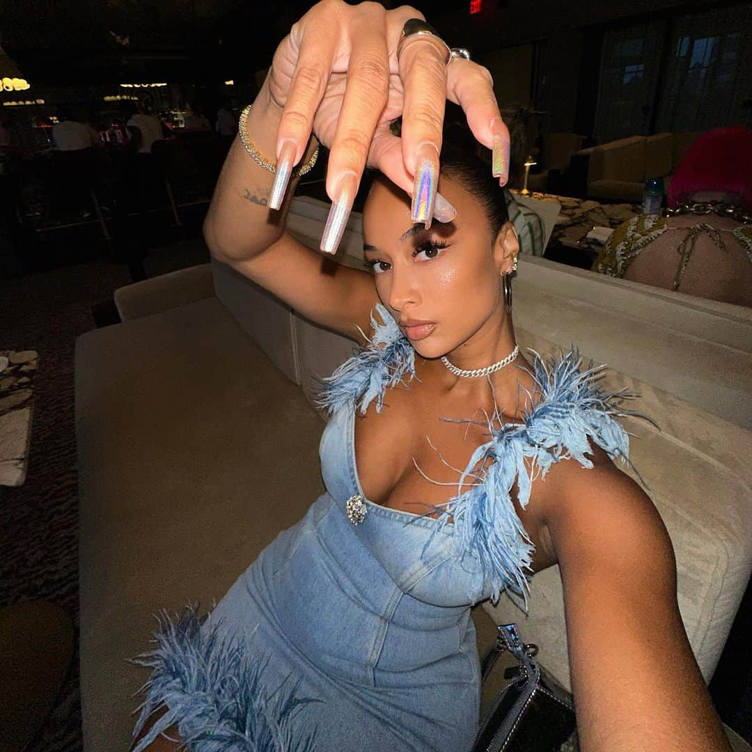 Draya Micheleのインスタグラム：「Fashion + food ✔️」