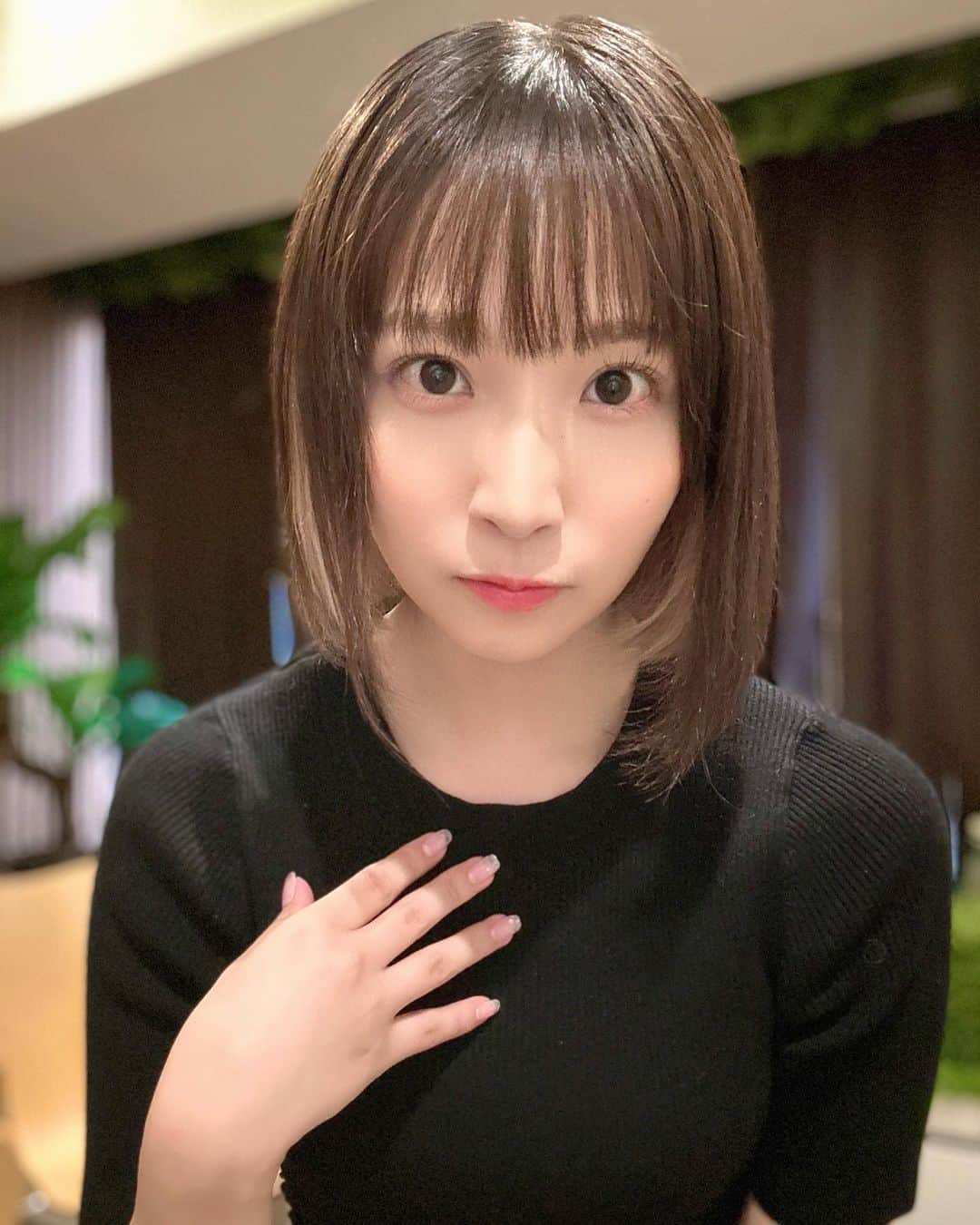 栄川乃亜のインスタグラム：「♡♡♡  禁酒？私が？なぜ？」