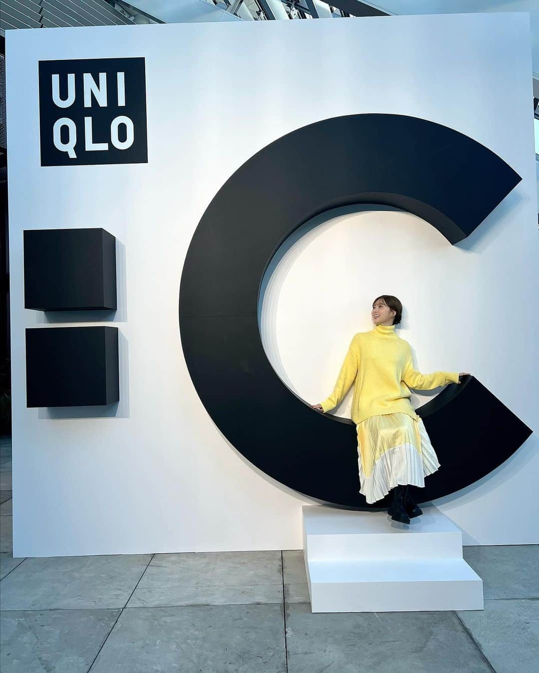 白石麻衣さんのインスタグラム写真 - (白石麻衣Instagram)「「UNIQLO：C」のイメージキャストを務めさせていただいております🌼  女性らしいシルエットで 素敵なルックがたくさんです！  この秋冬は「UNIQLO：C」で、 一緒にファッションを楽しみましょう🧡  @uniqlo_jp   #UNIQLO #UniqloC #ClareWaightKeller #ユニクロ」9月14日 0時22分 - m.shiraishi.official