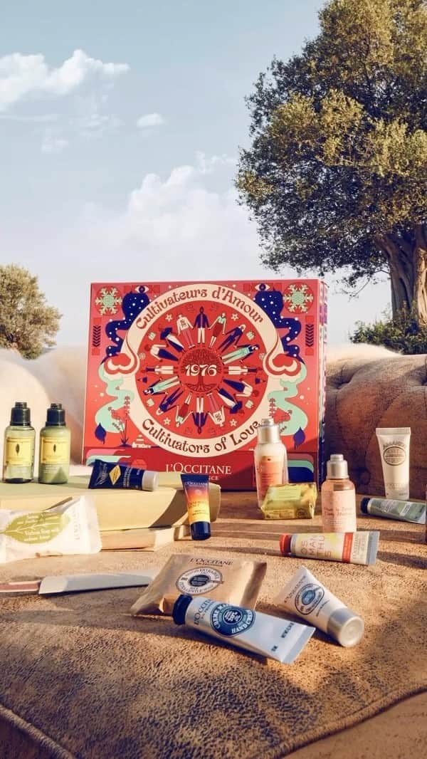 のインスタグラム：「It has arrived! 🎁 Say hello L’Occitane’s newest collection of Holiday Advent Calendars! Get ready for 24 days of Peace, Love & Beauty.💛 #holiday #adventcalendar #loccitane」