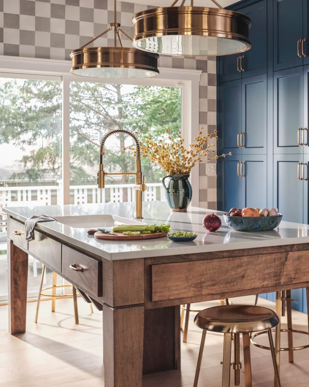 HGTVのインスタグラム：「One word: charming. ✨ Craft a kitchen that feels like home with classic + sophisticated design details like the brushed brass faucet and enamel cast iron sink in HGTV Urban Oasis 2023.」