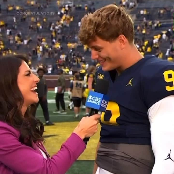 ジェニー・デルのインスタグラム：「J.J. McCarthy (@jjmccarthy) has the BEST Passing Start to a season (through 2 games) in #Michigan history! Listen to his message for Coach Harbaugh 📢 @umichfootball @cbssportscfb @cbssports @bigten」