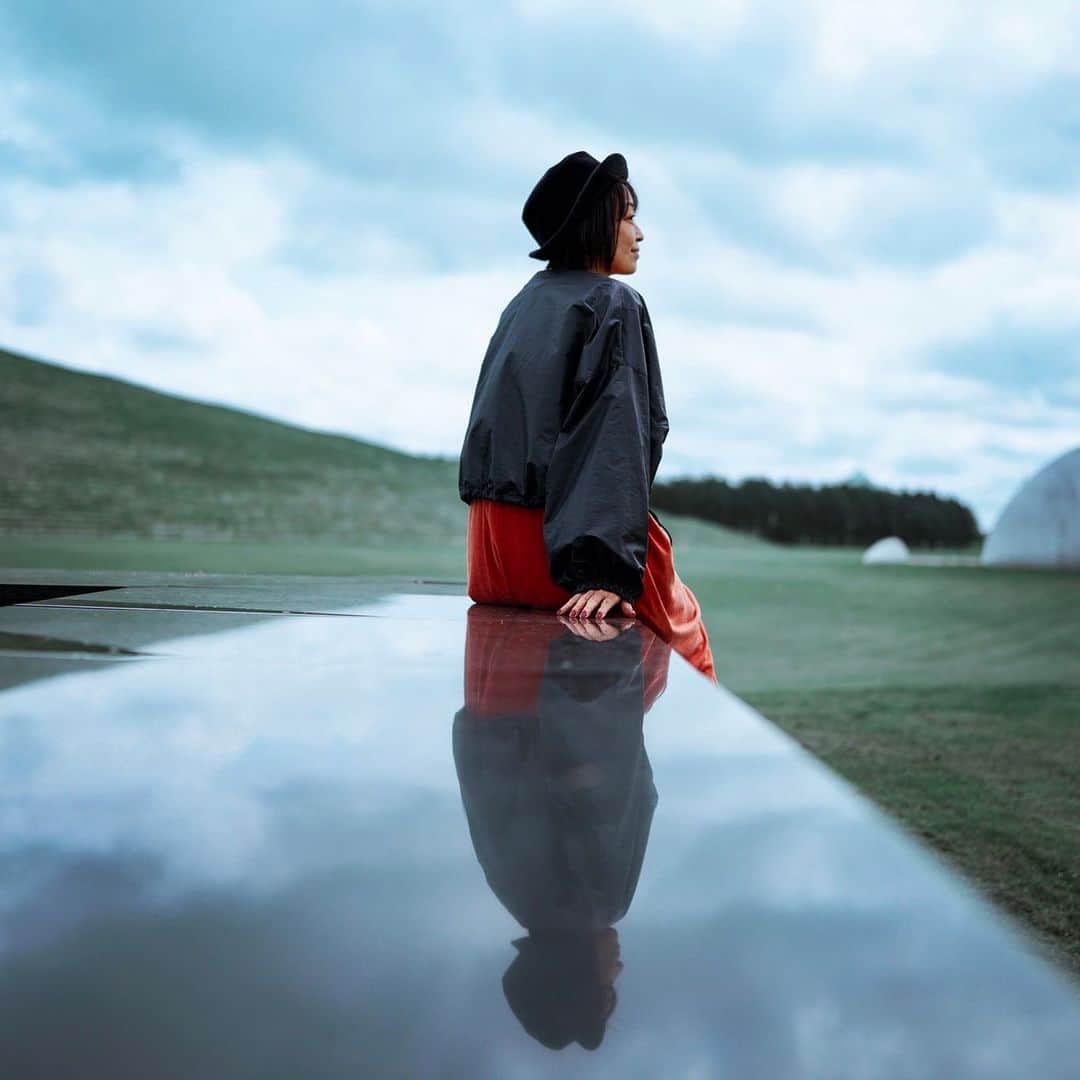 畑亜貴さんのインスタグラム写真 - (畑亜貴Instagram)「札幌にてロケハン、意外と暑い。  #akhtravelogue #akhtshooting」9月14日 11時12分 - akihata.jp