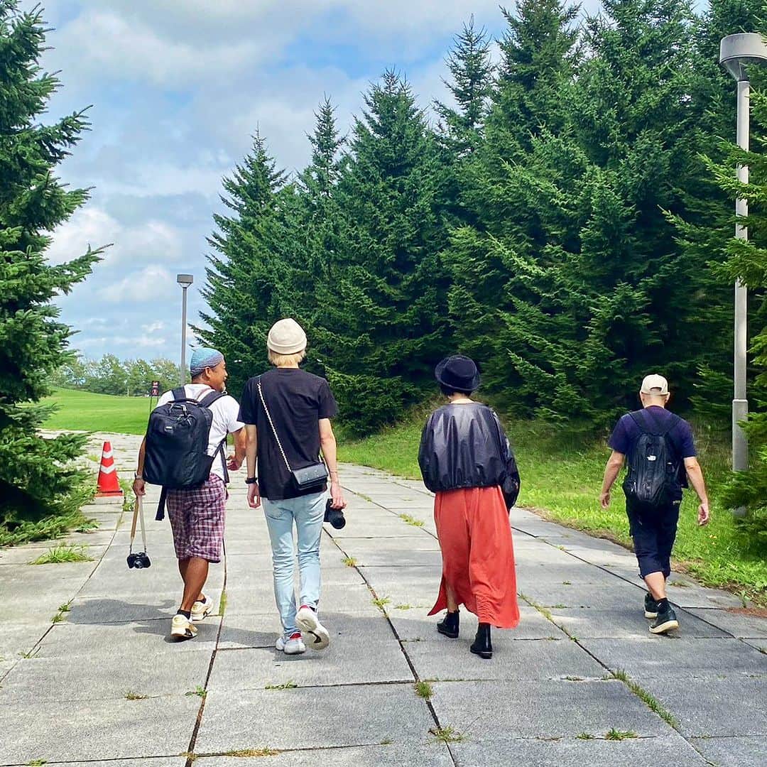 畑亜貴さんのインスタグラム写真 - (畑亜貴Instagram)「札幌にてロケハン、意外と暑い。  #akhtravelogue #akhtshooting」9月14日 11時12分 - akihata.jp